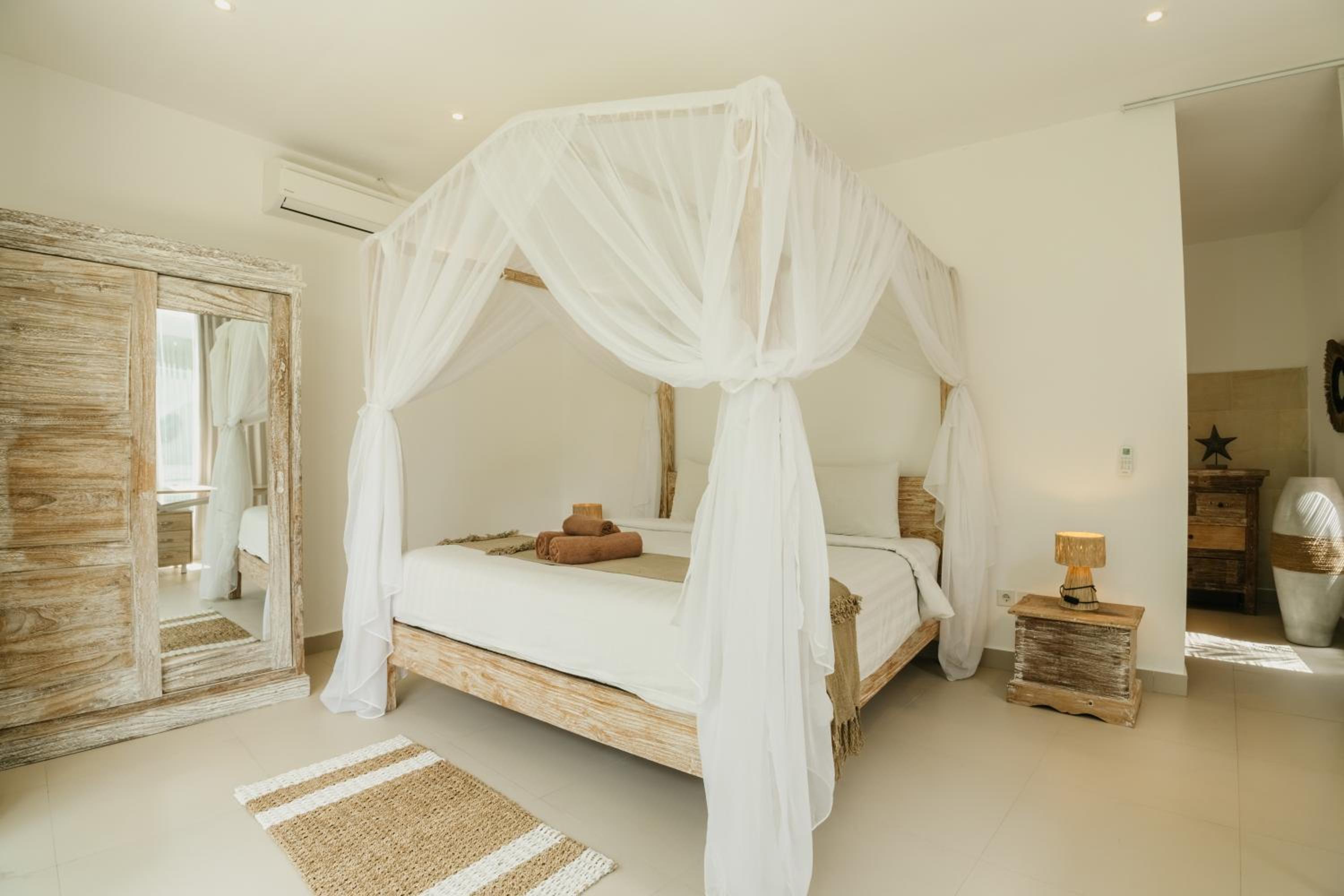 NEW! Villa Umalas Paradise - 4BR Villa in Umalas
