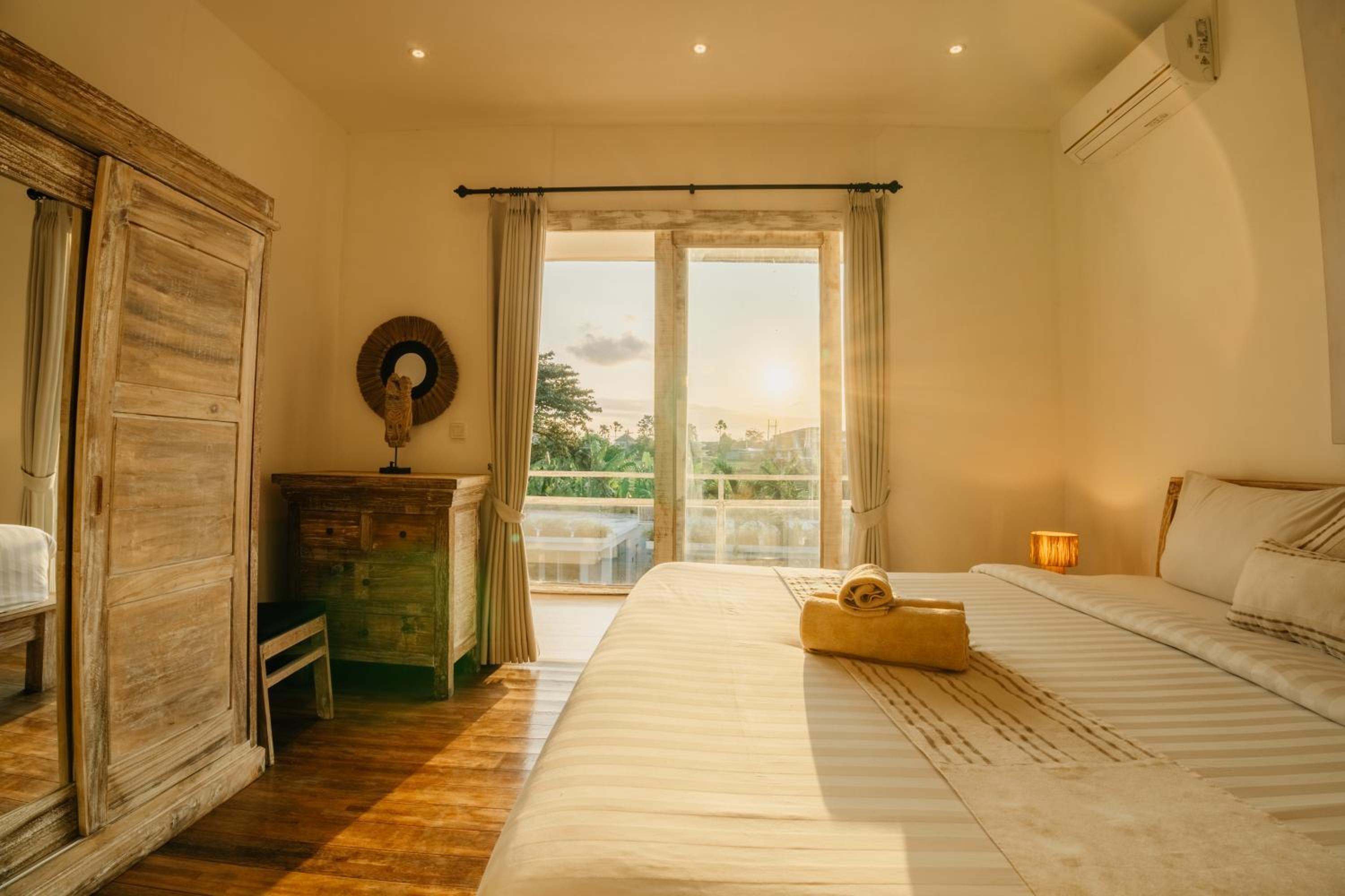 NEW! Villa Umalas Paradise - 4BR Villa in Umalas