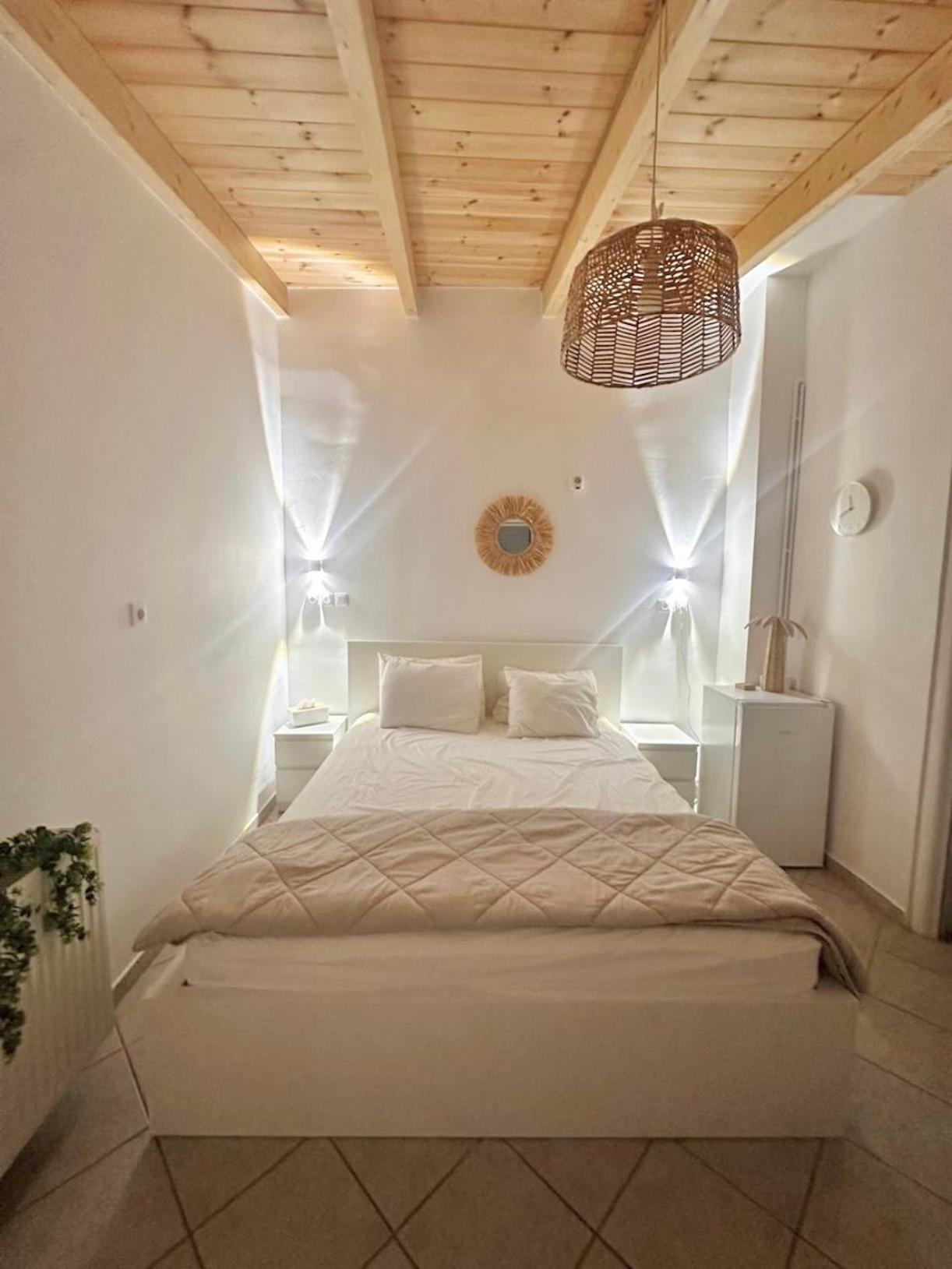 SESI LUXURY SUITES Seaside & Private Pool