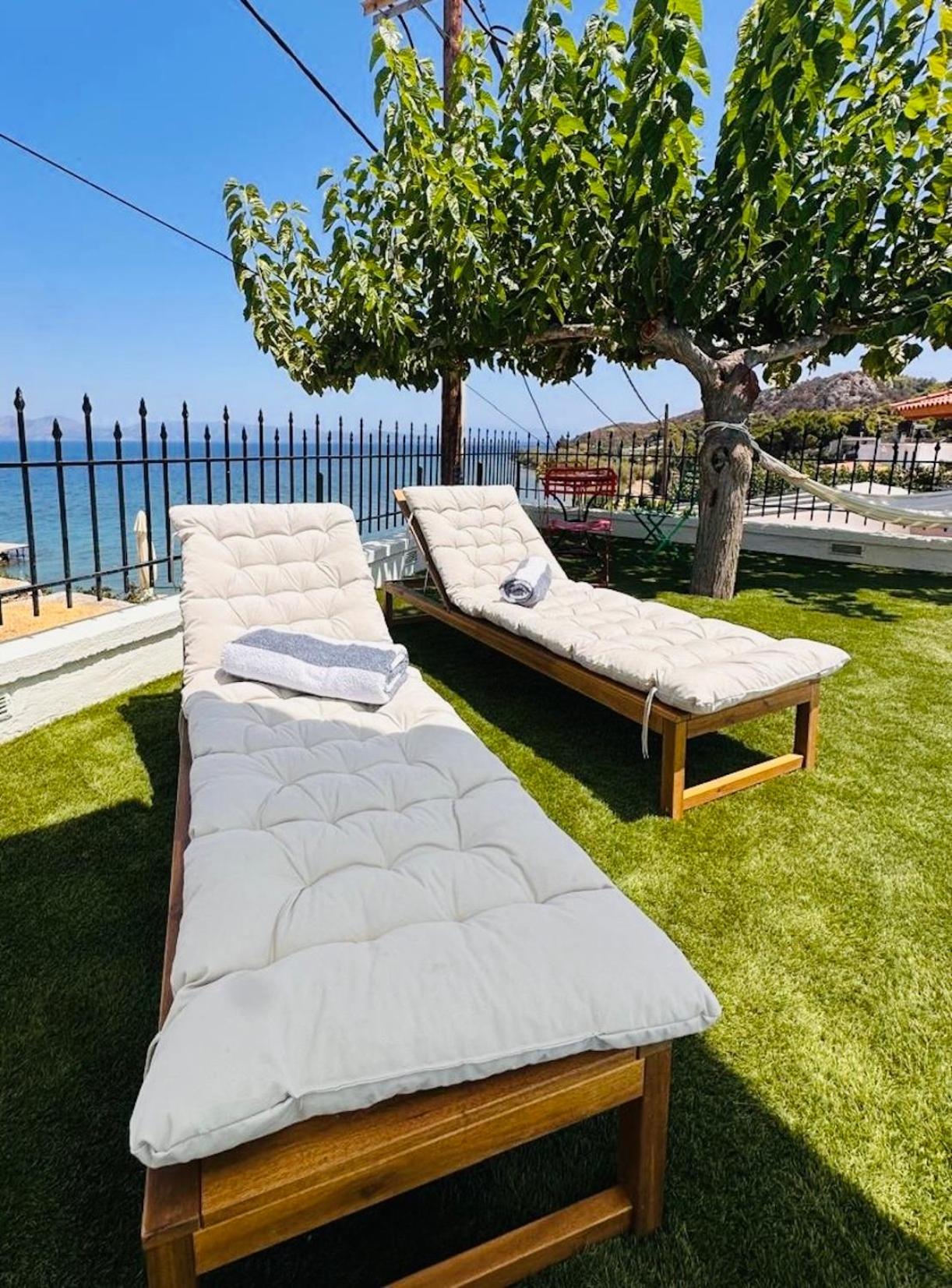SESI LUXURY SUITES Seaside & Private Pool
