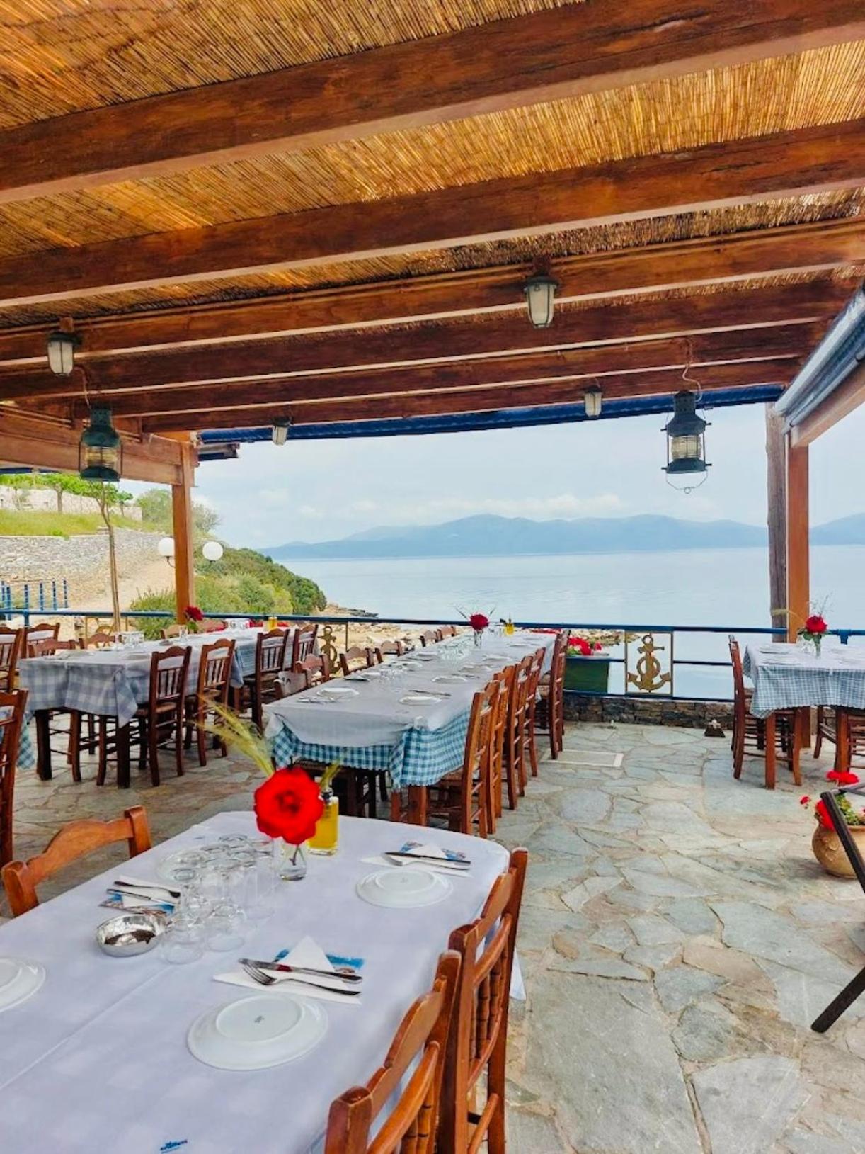 SESI LUXURY SUITES Seaside & Private Pool