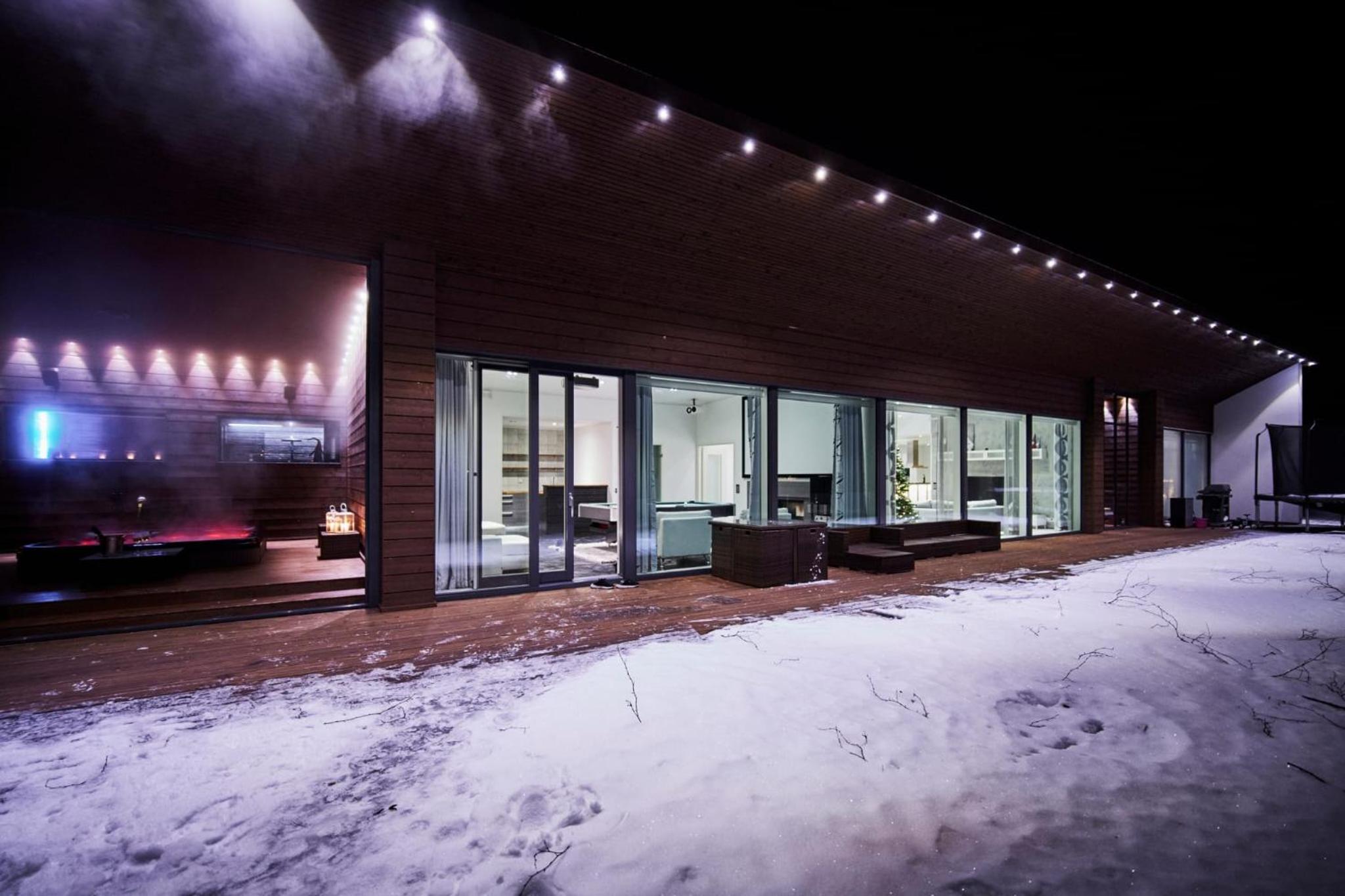 Arctic Star Villa By BookLapland