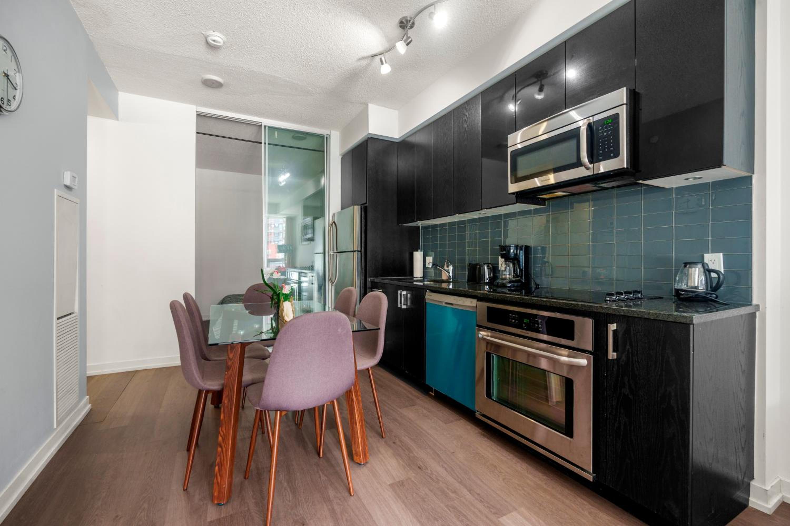 New Modern 2 Bedroom 2 Bath Apartment with Balcony
