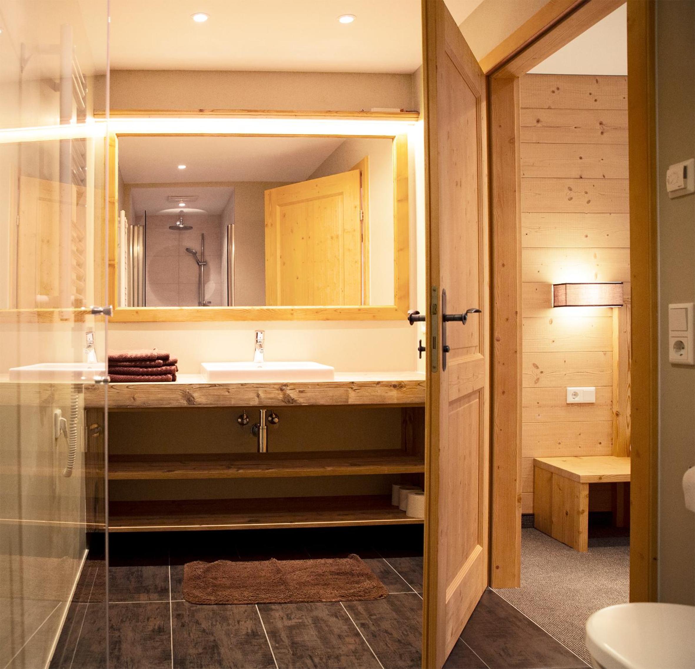 Zederberg Appartements view 3