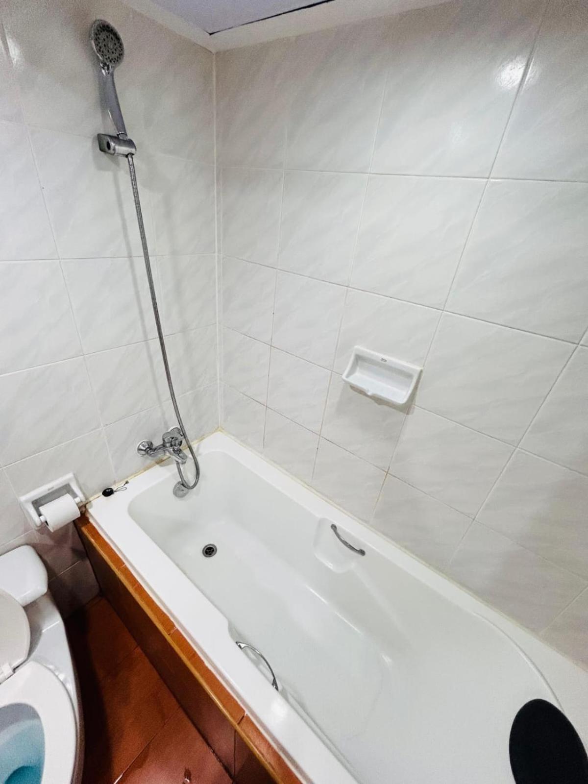 Omni Tower Nana- Fully Furnished Apartments Bangkok