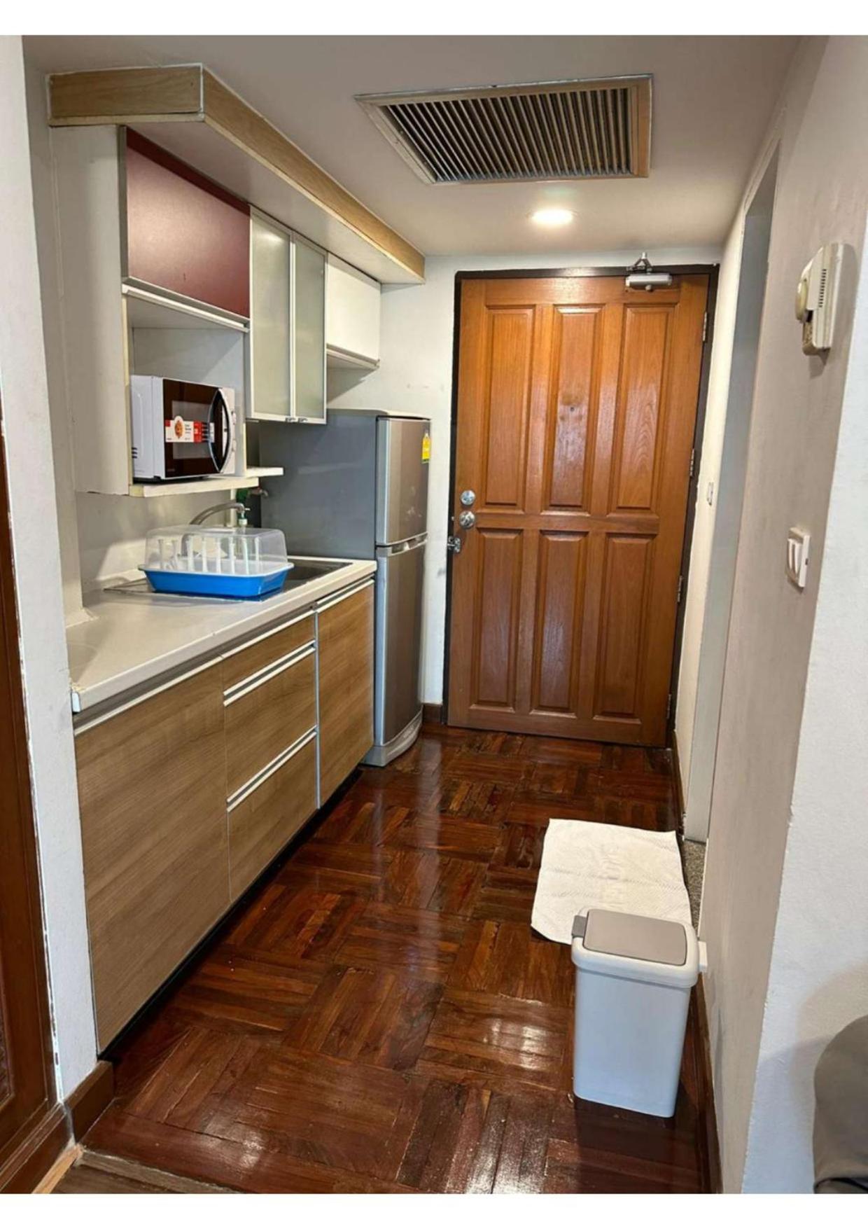 Omni Tower Nana- Fully Furnished Apartments Bangkok