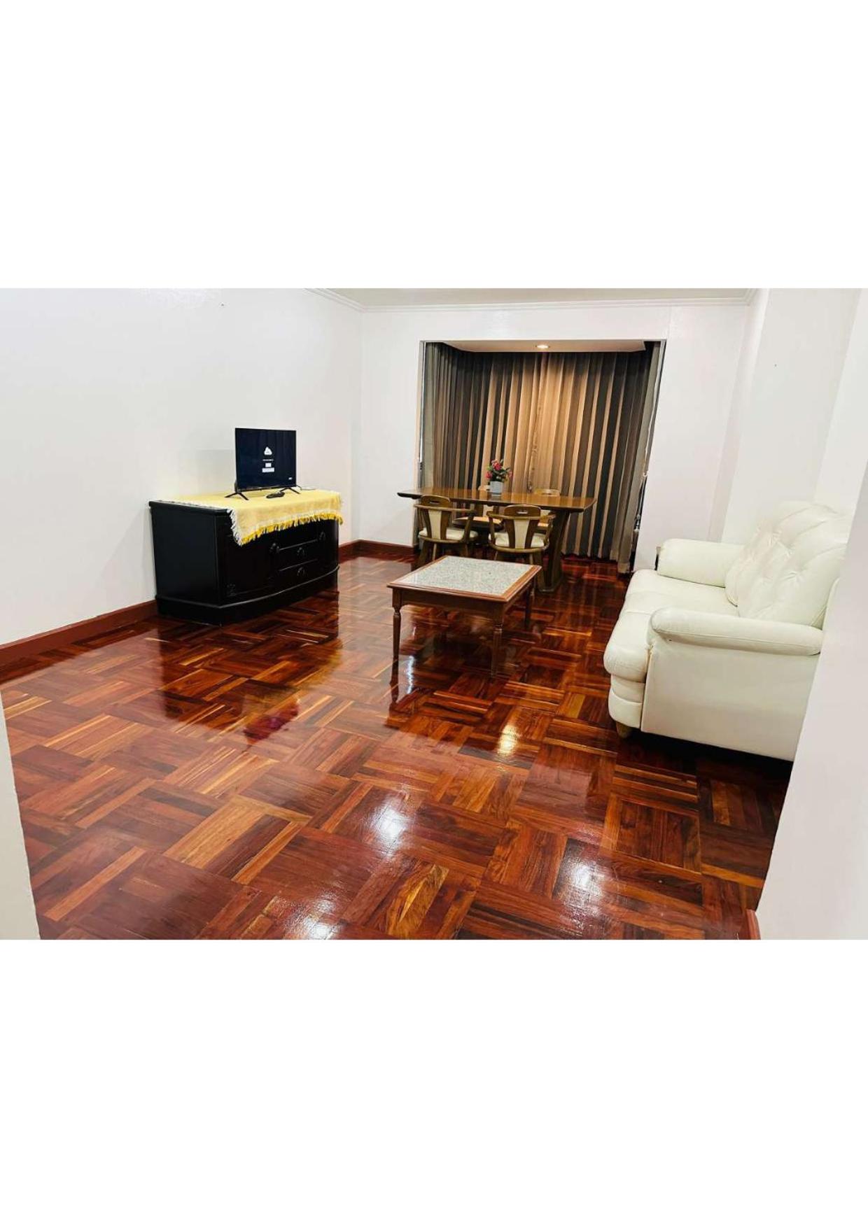 Omni Tower Nana- Fully Furnished Apartments Bangkok