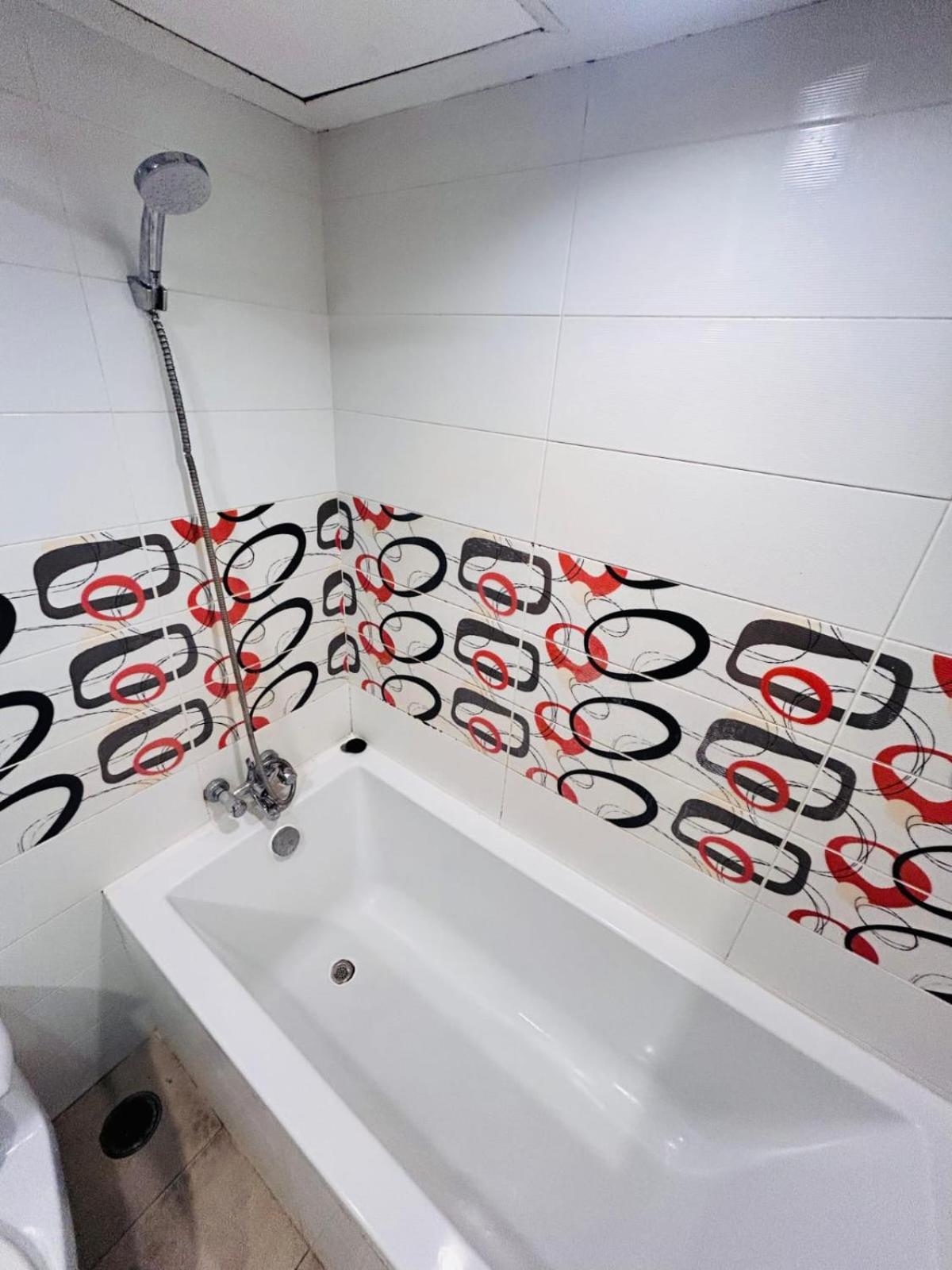 Omni Tower Nana- Fully Furnished Apartments Bangkok