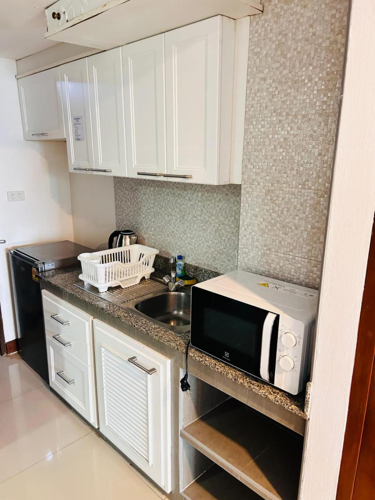 Omni Tower Nana- Fully Furnished Apartments Bangkok