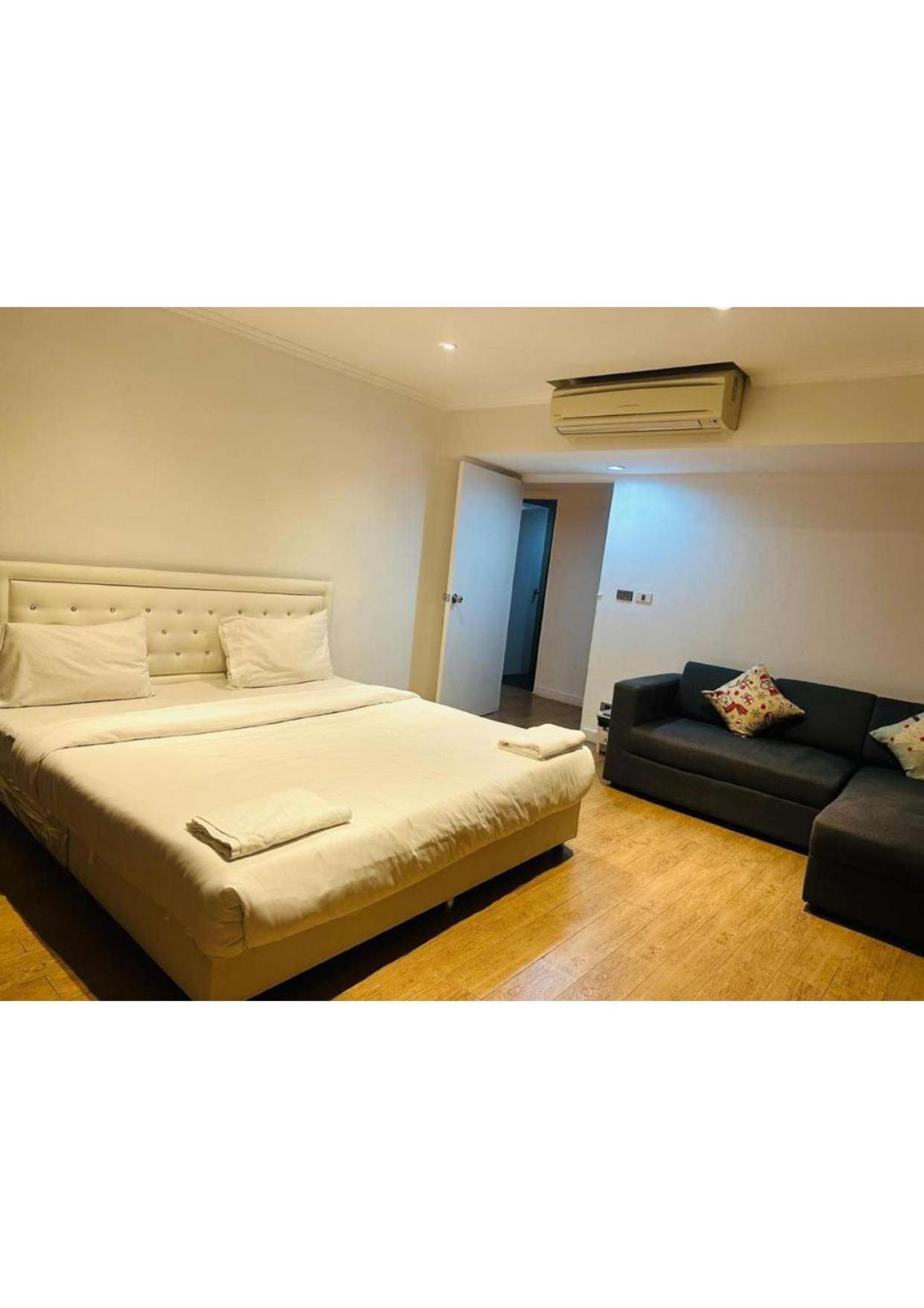 Omni Tower Nana- Fully Furnished Apartments Bangkok