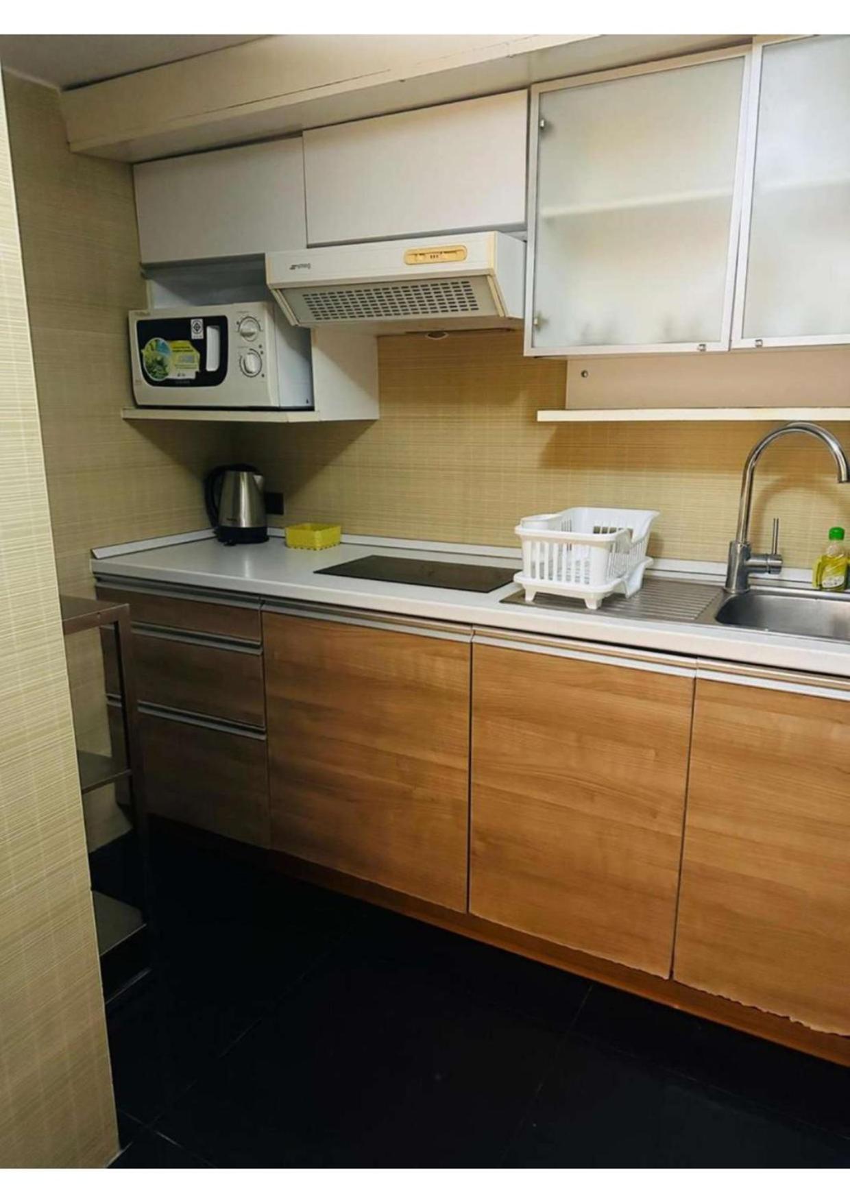 Omni Tower Nana- Fully Furnished Apartments Bangkok