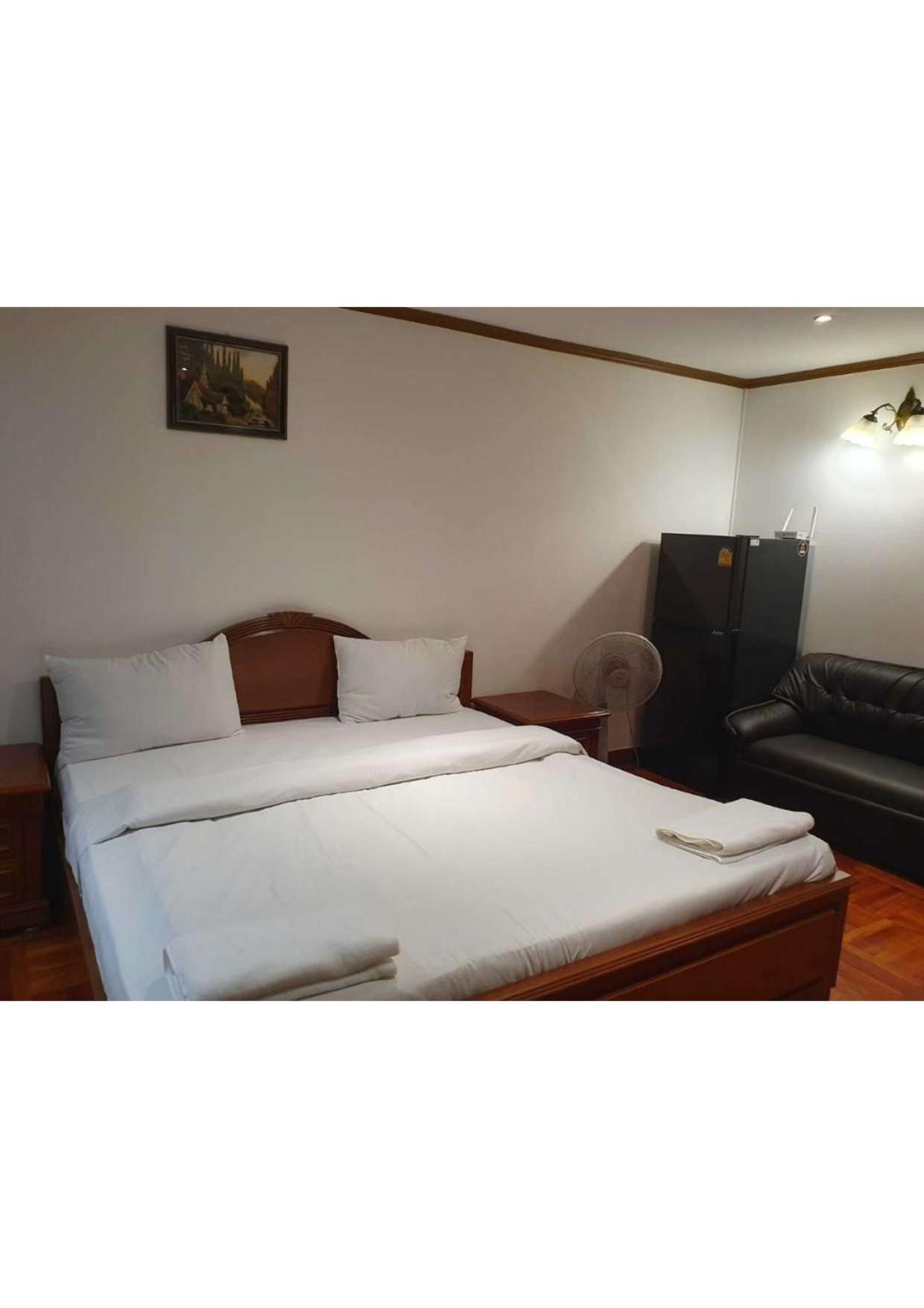 Omni Tower Nana- Fully Furnished Apartments Bangkok