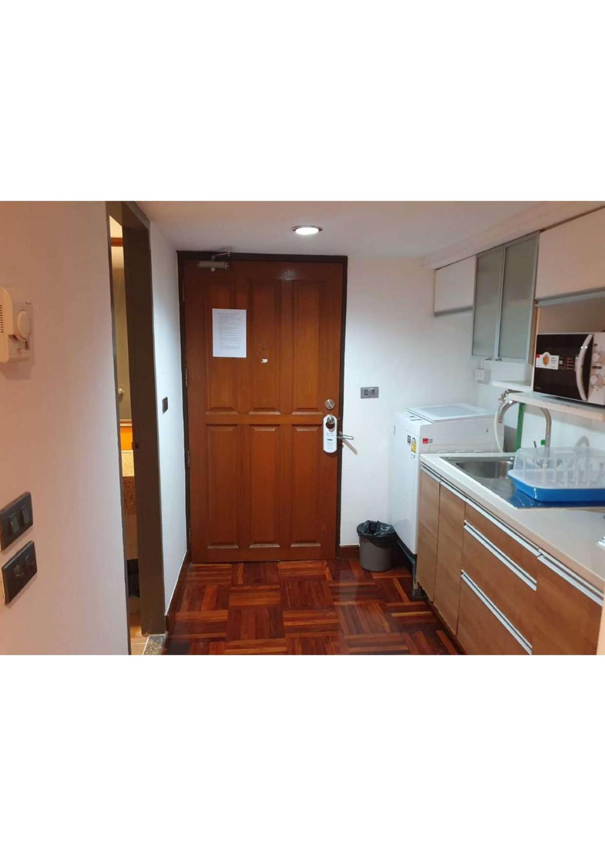Omni Tower Nana- Fully Furnished Apartments Bangkok