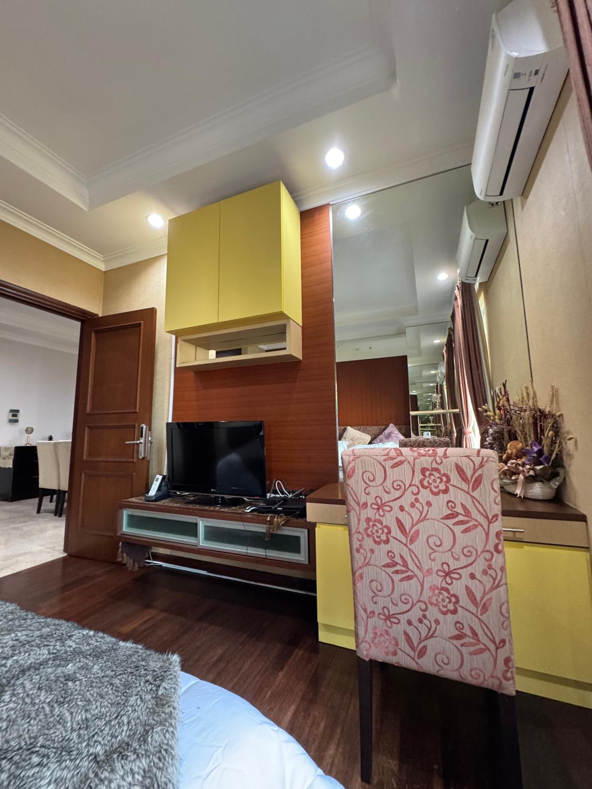 2 Bedroom apartment at Senayan