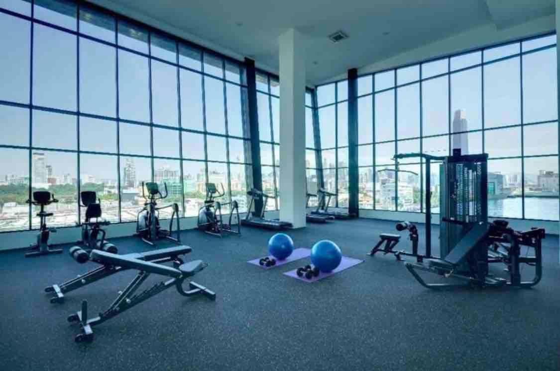 Infinity Pool 7pax City Homestay KL Mrt Velo TRX