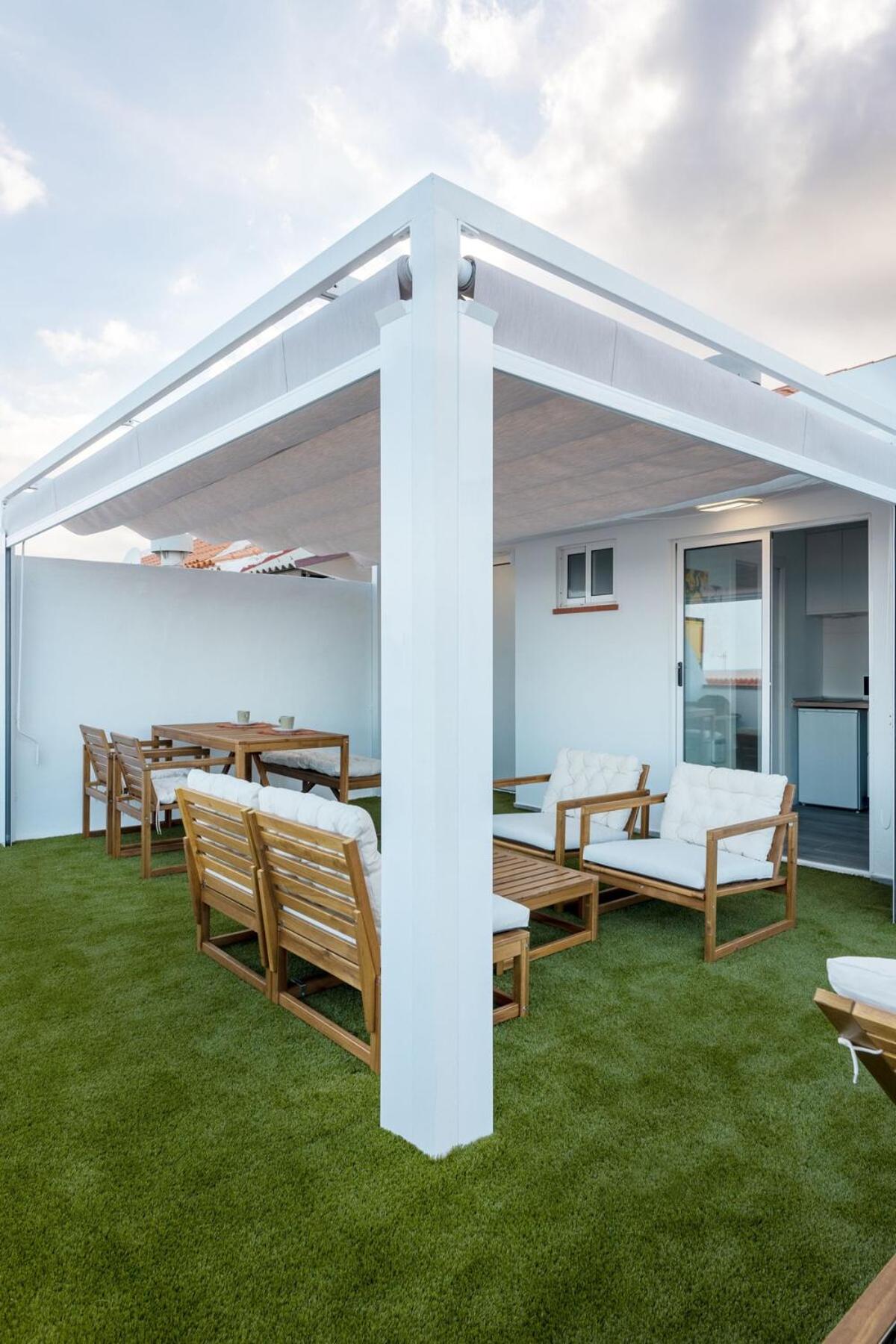 Profithome - Vista al Mar Ático Checha