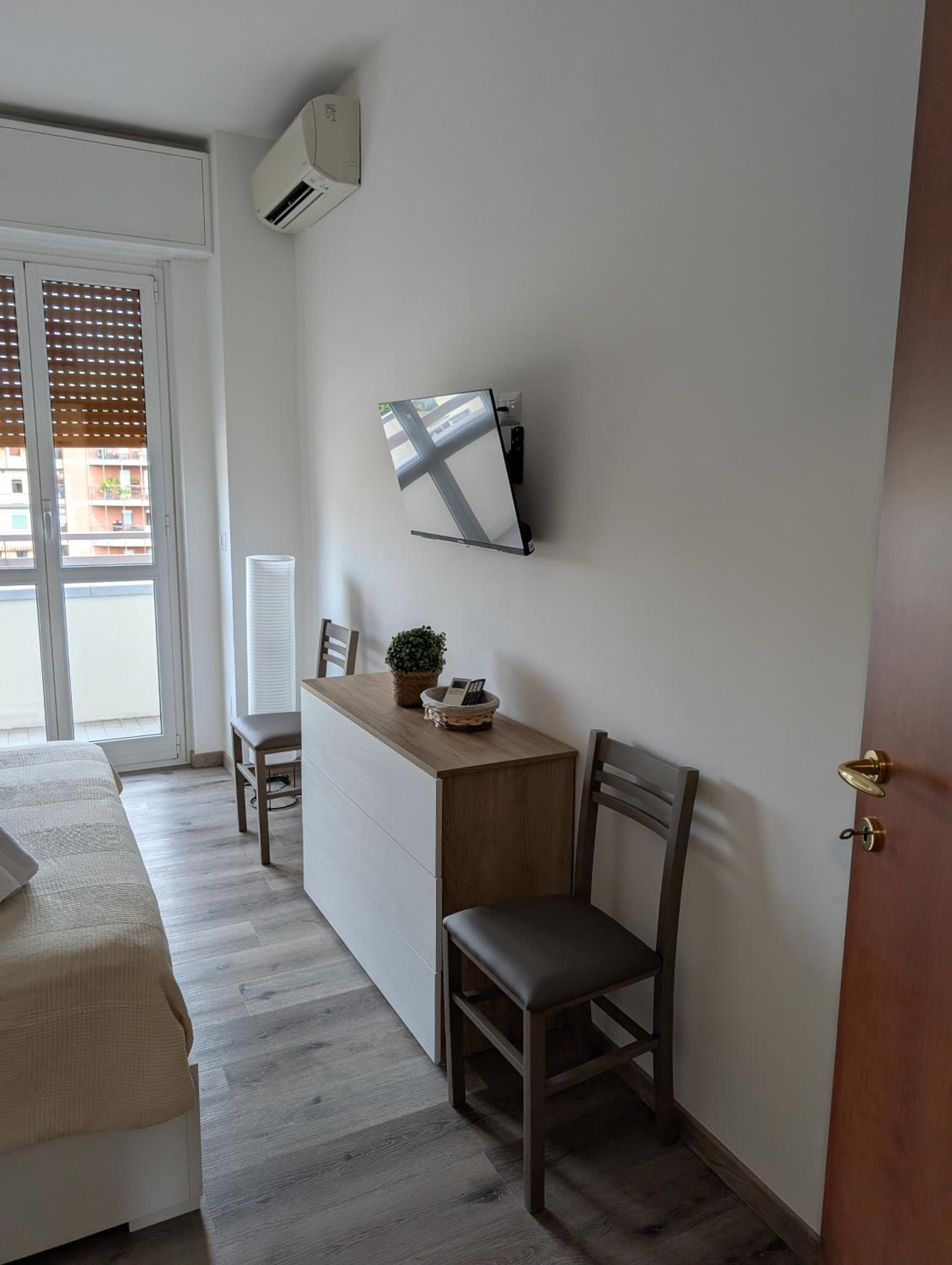 Milano Urban Suite - near San Siro stadium, Fiera Milano, American Embassy, Portello, City Life and Arco della Pace movida