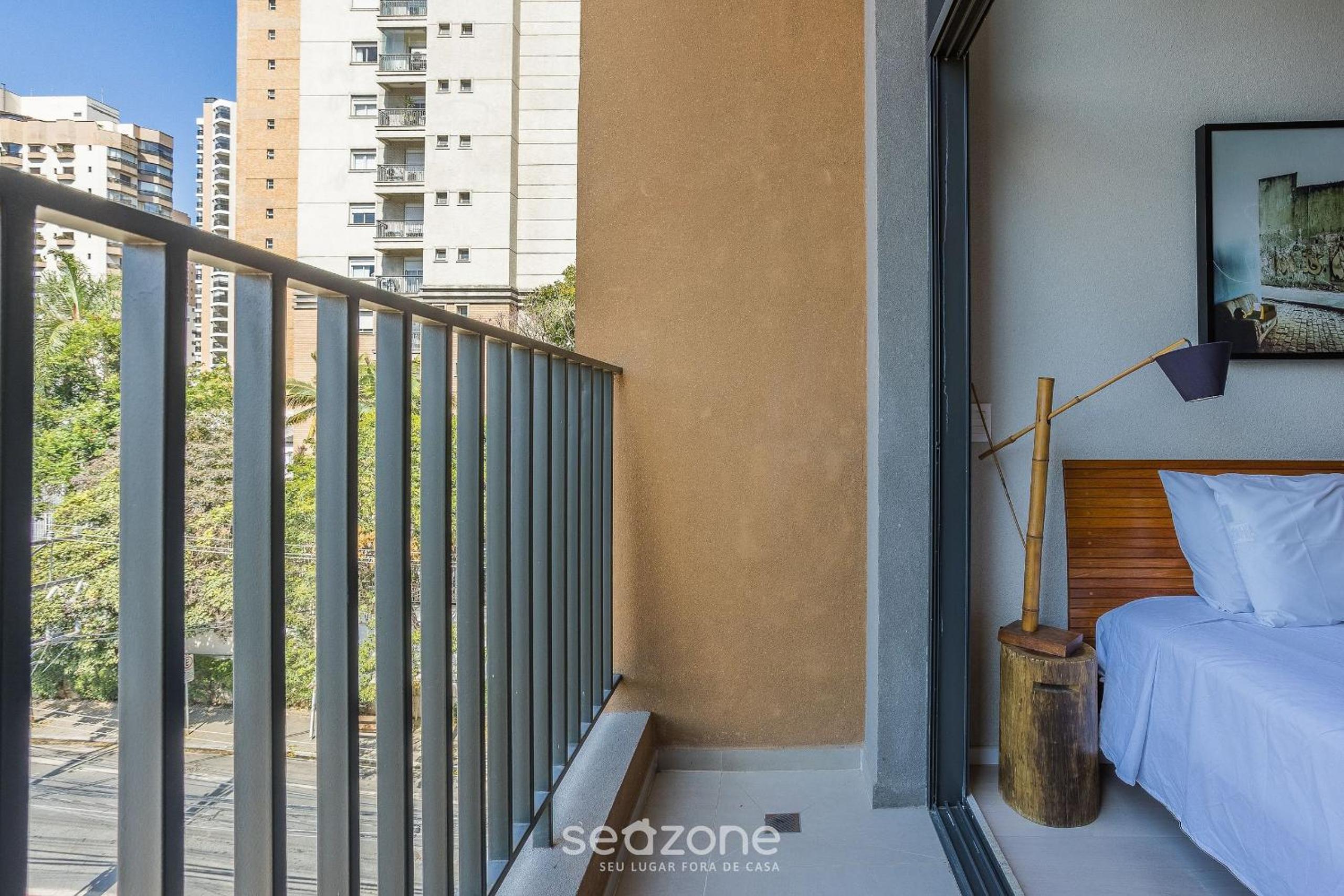 Studios in a Building with Pool and Gym in Perdizes - ABY
