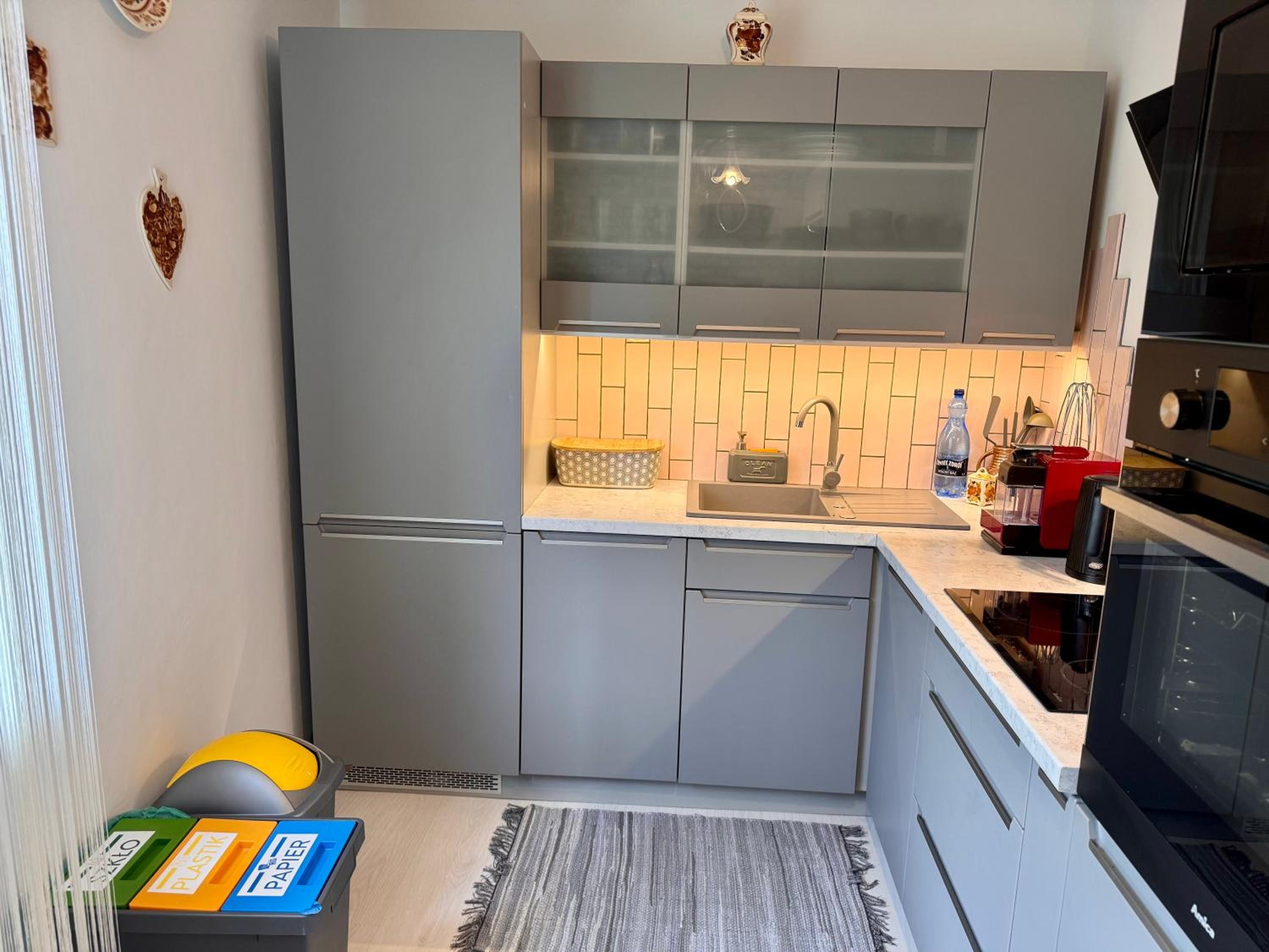 Kolobrzeska PRL Apartment with modern touch