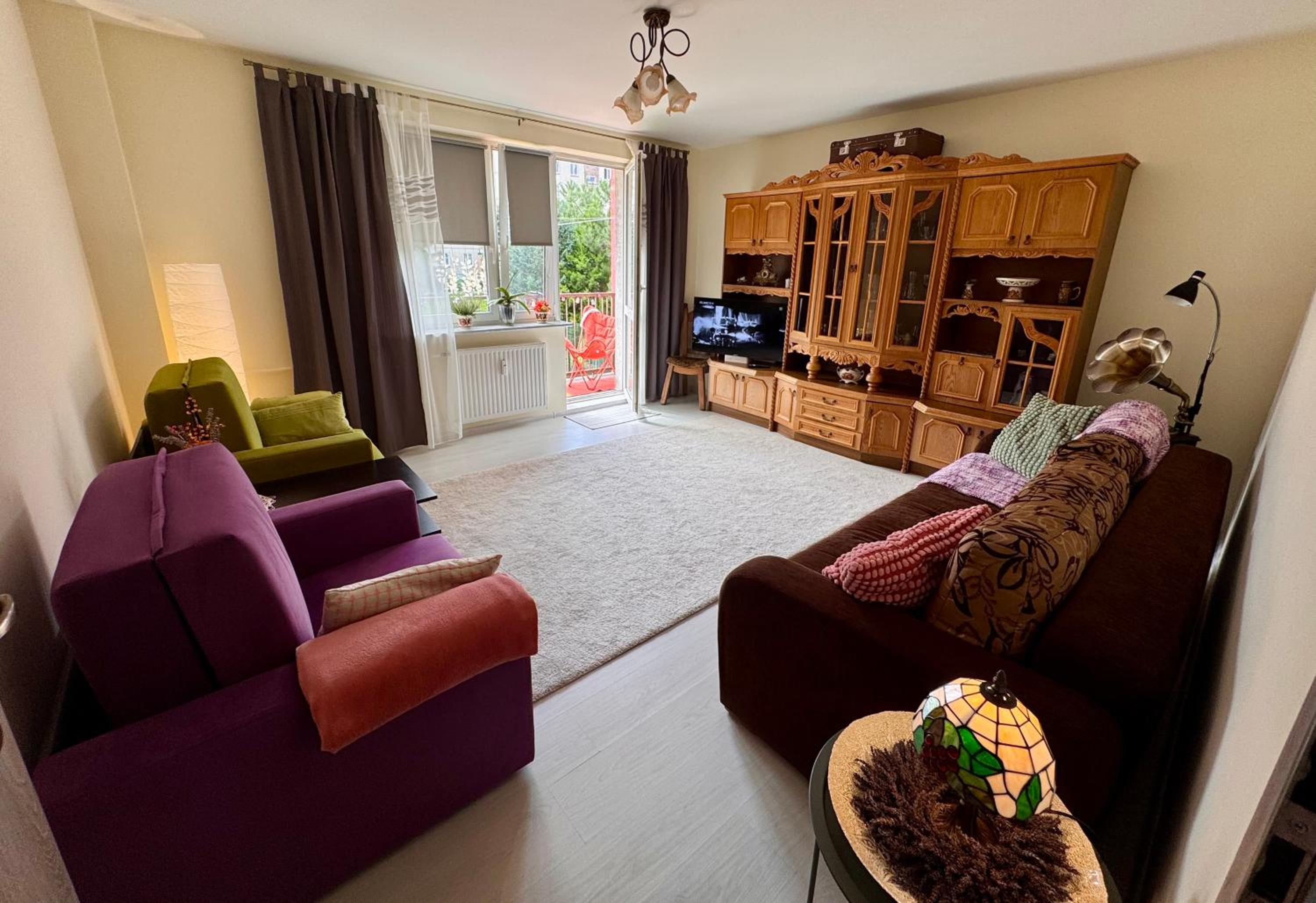 Kolobrzeska PRL Apartment with modern touch