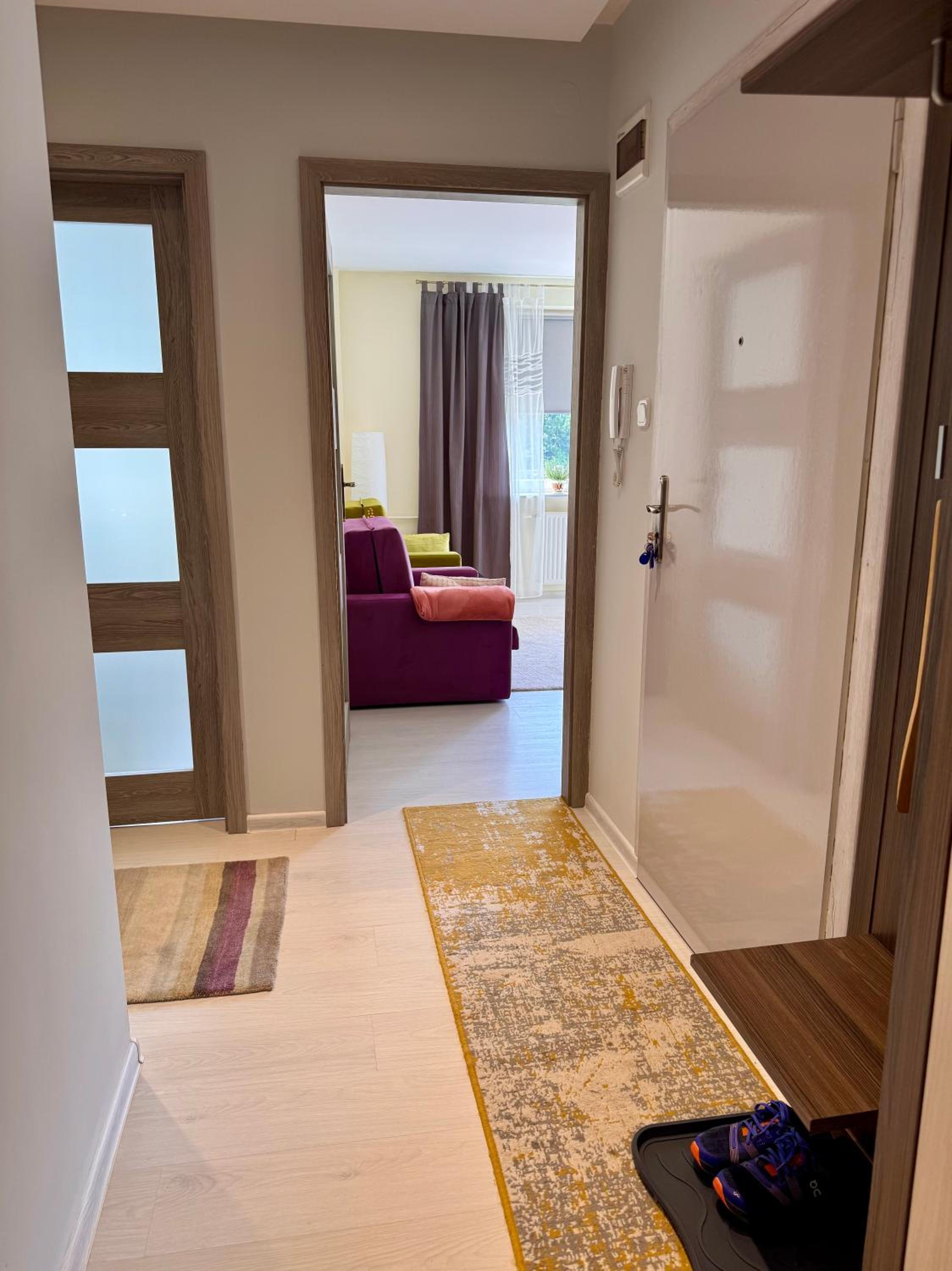 Kolobrzeska PRL Apartment with modern touch