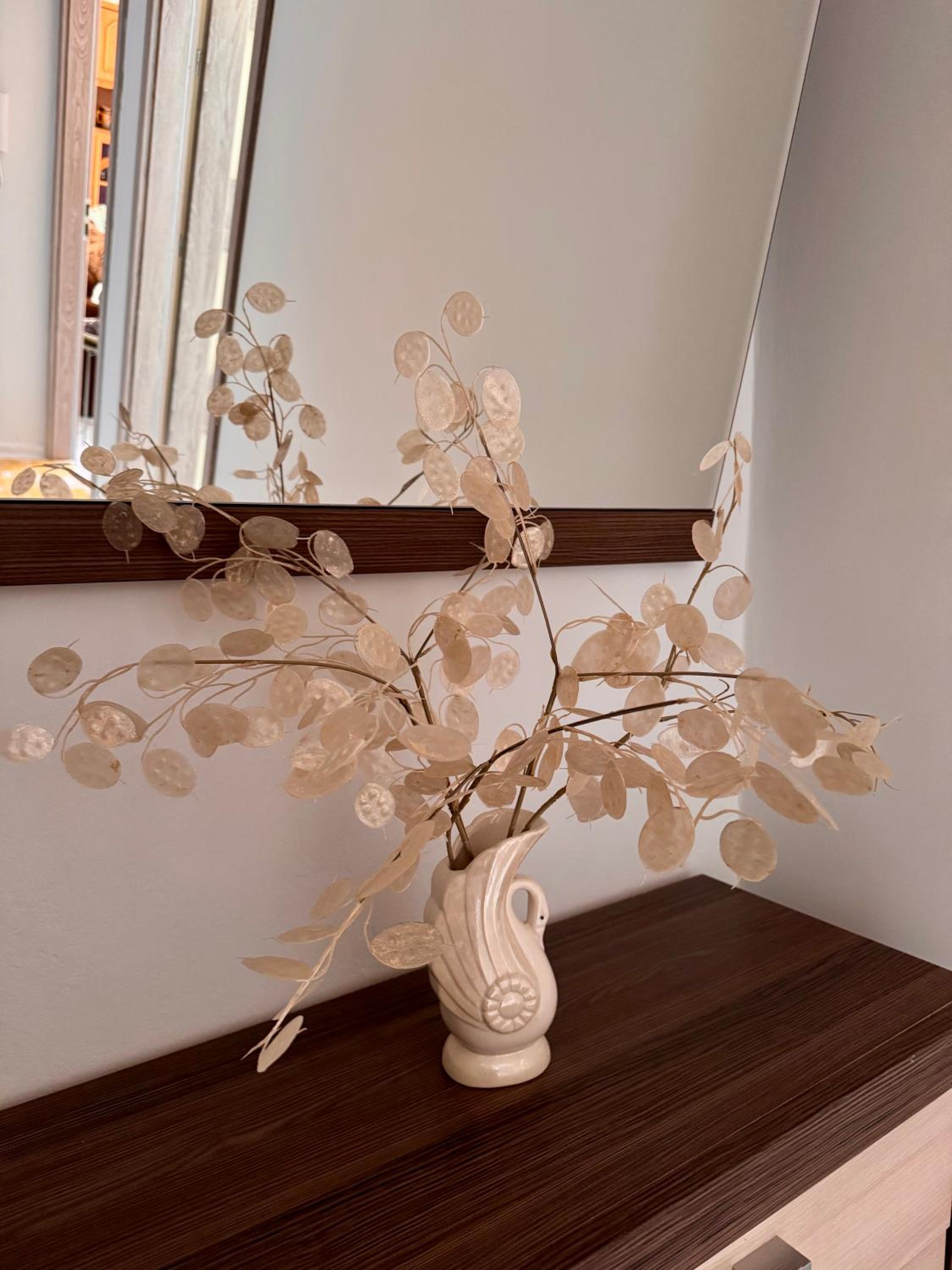 Kolobrzeska PRL Apartment with modern touch