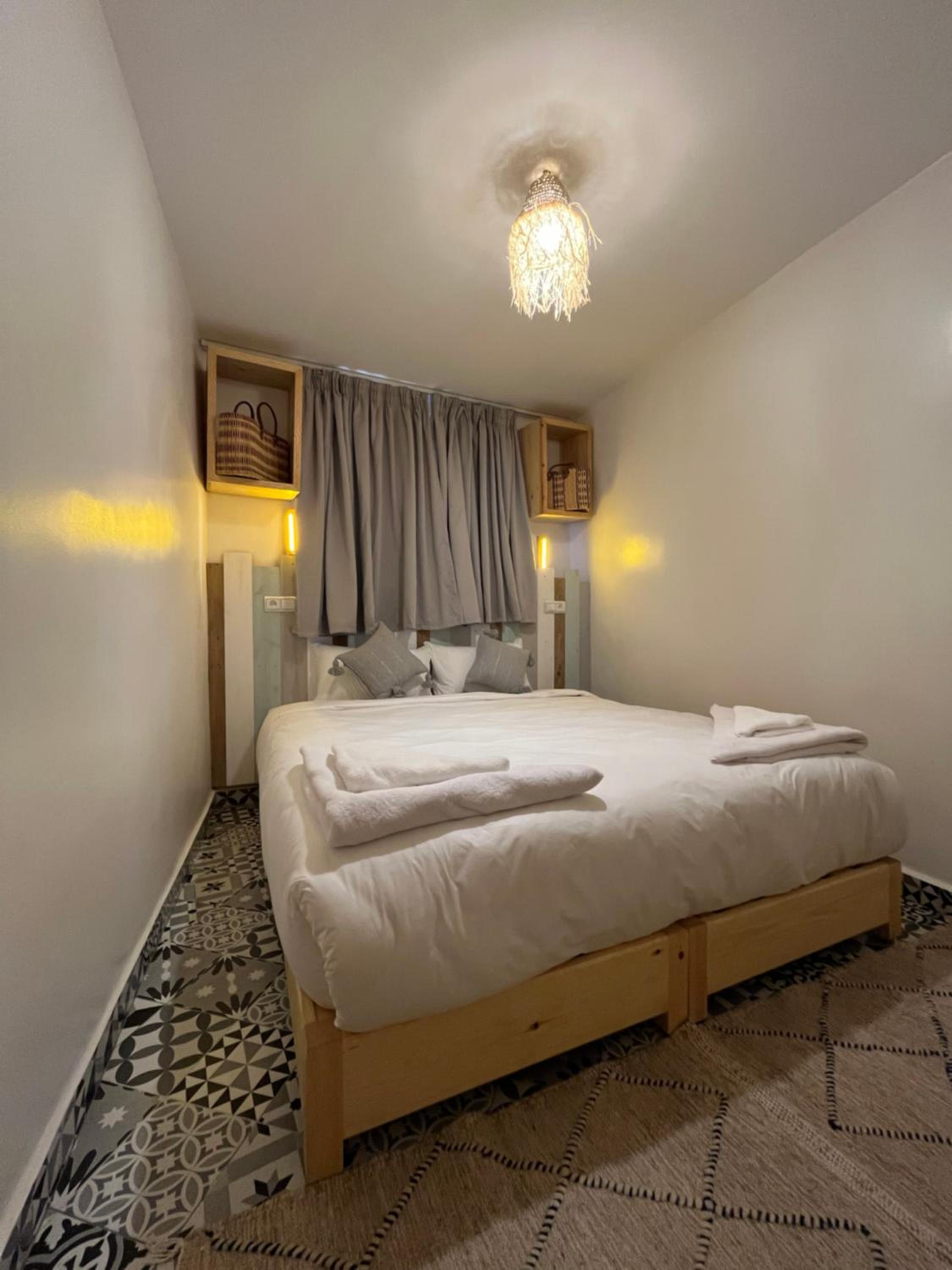 Aura Guest House
