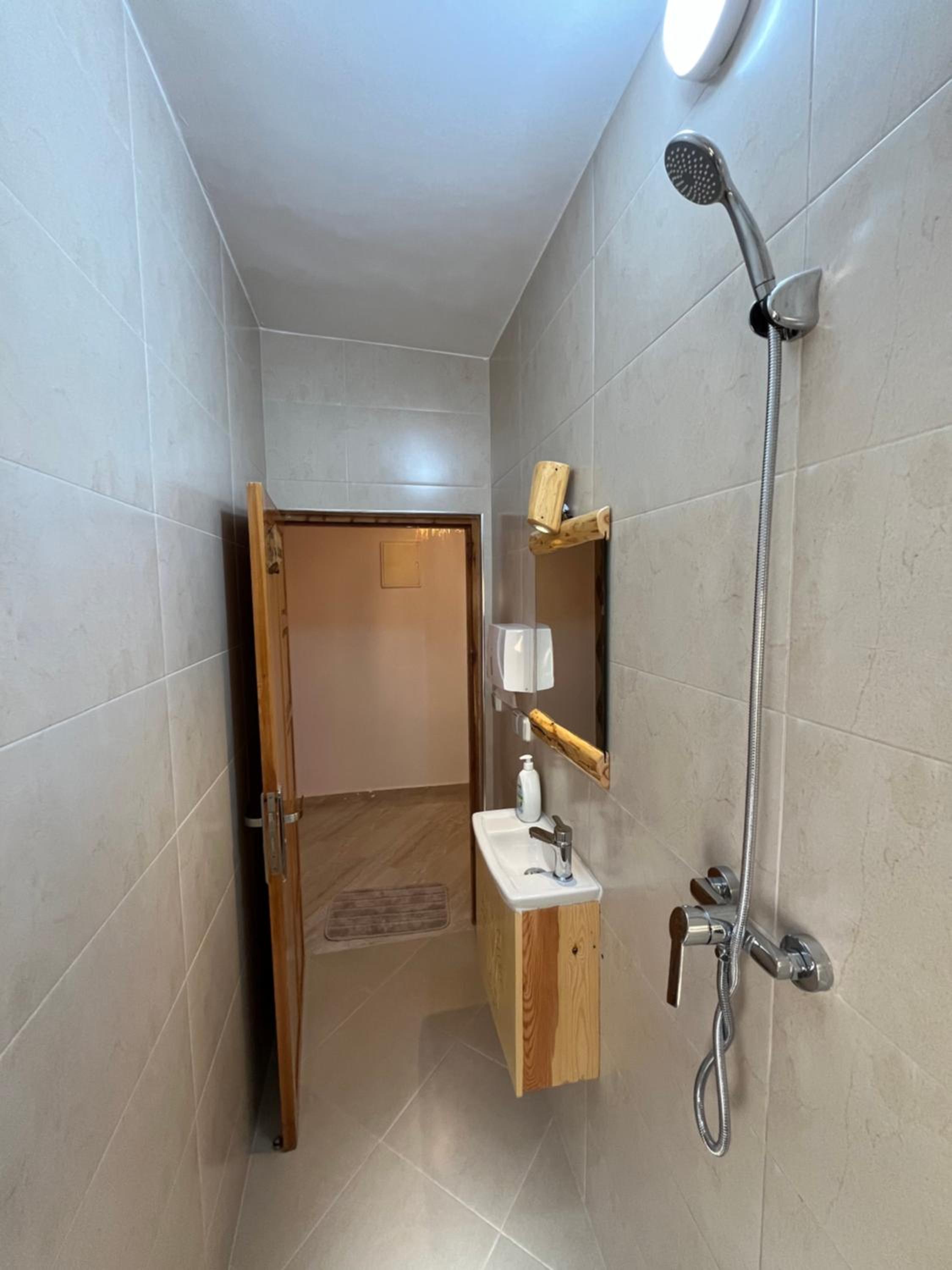 Aura Guest House