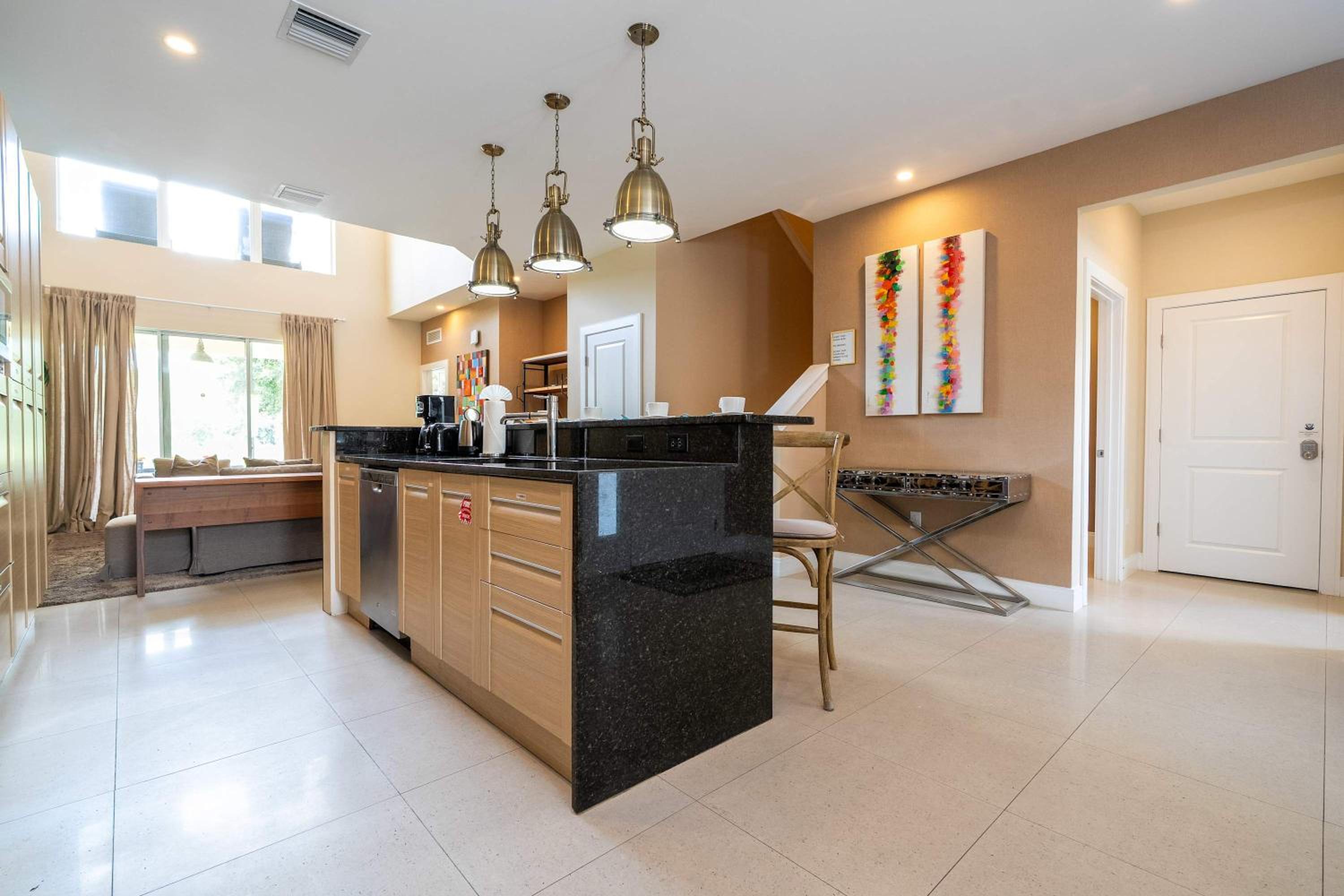 Modern Magic Village Home for 12 with Grill 3131