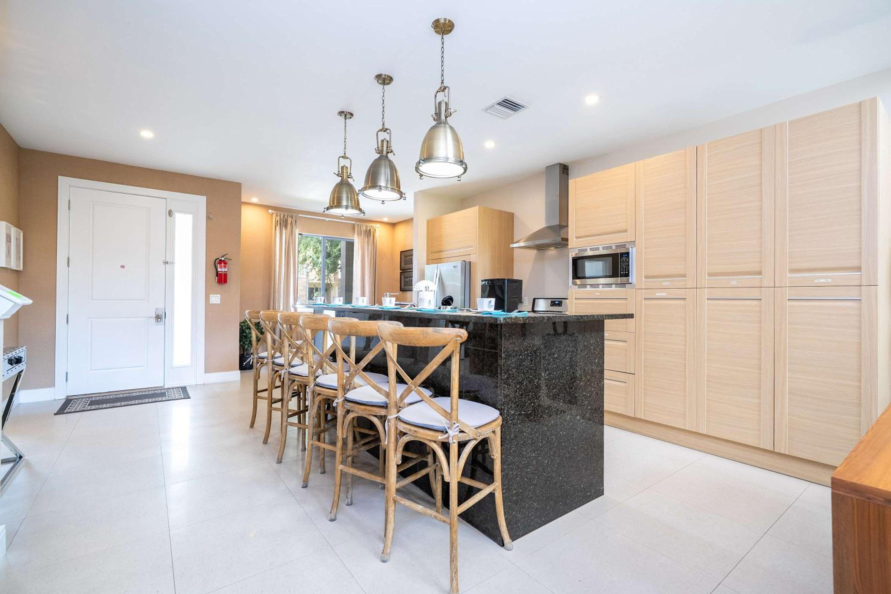 Modern Magic Village Home for 12 with Grill 3131
