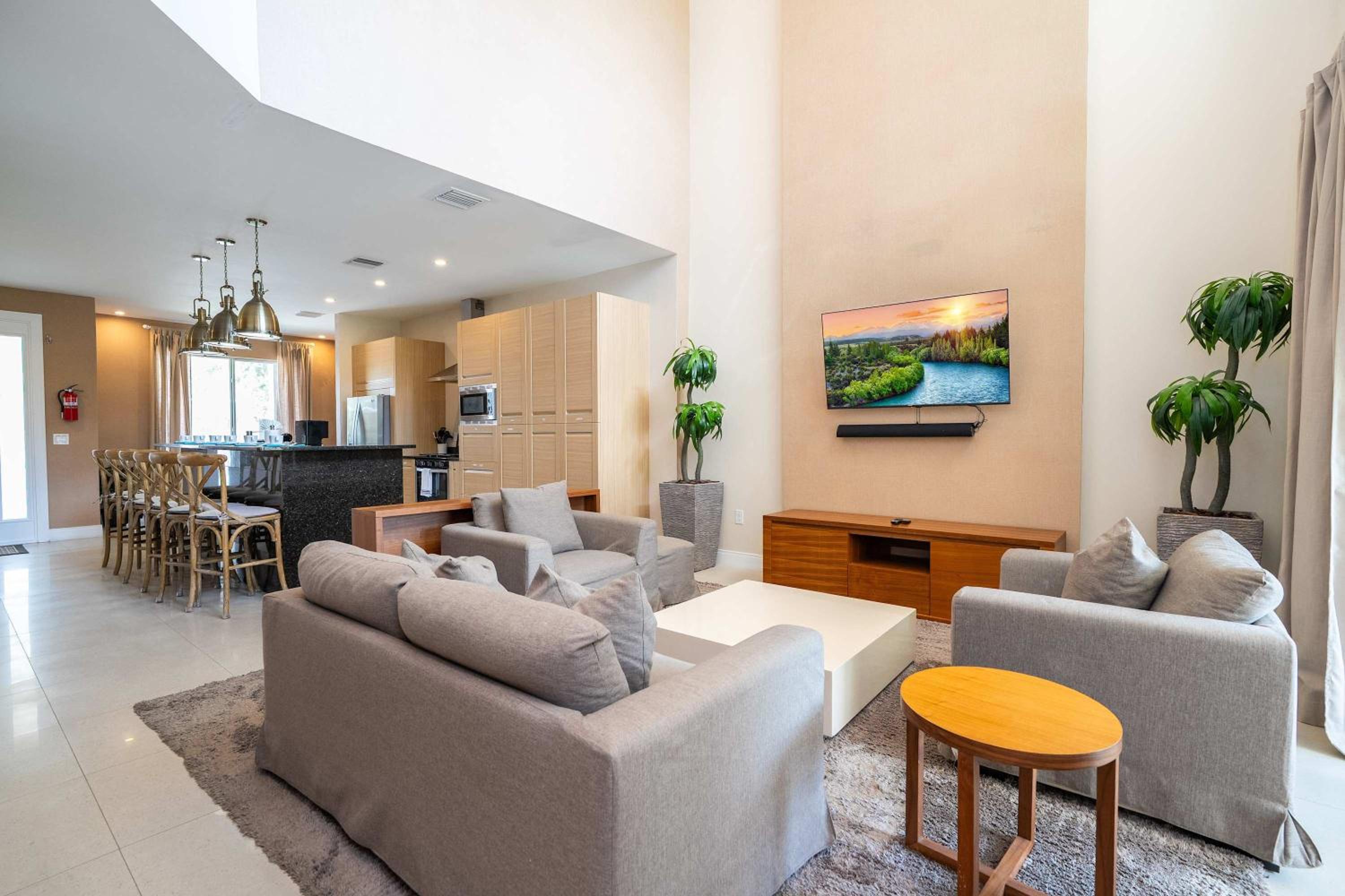Modern Magic Village Home for 12 with Grill 3131