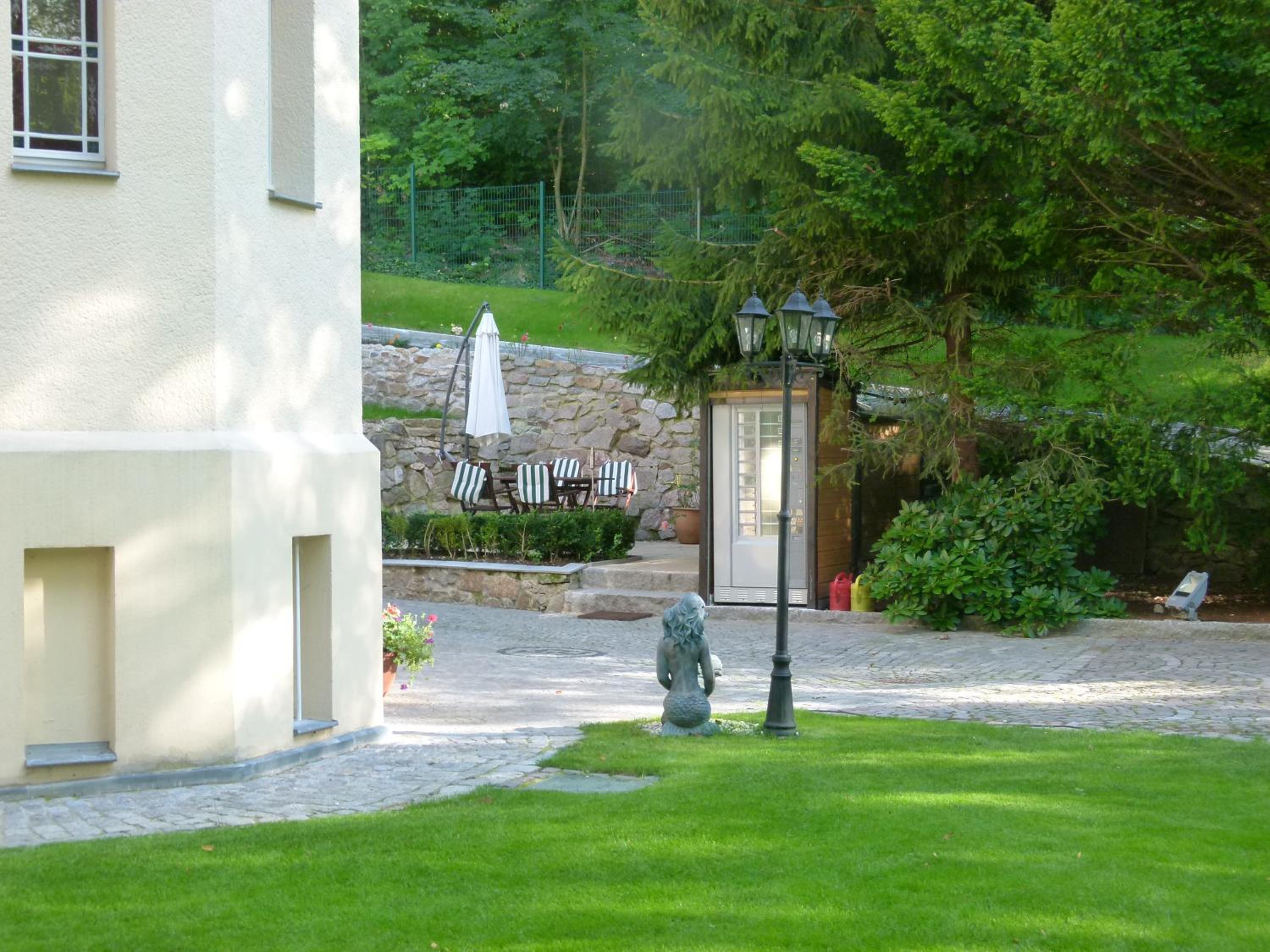 Photo 27