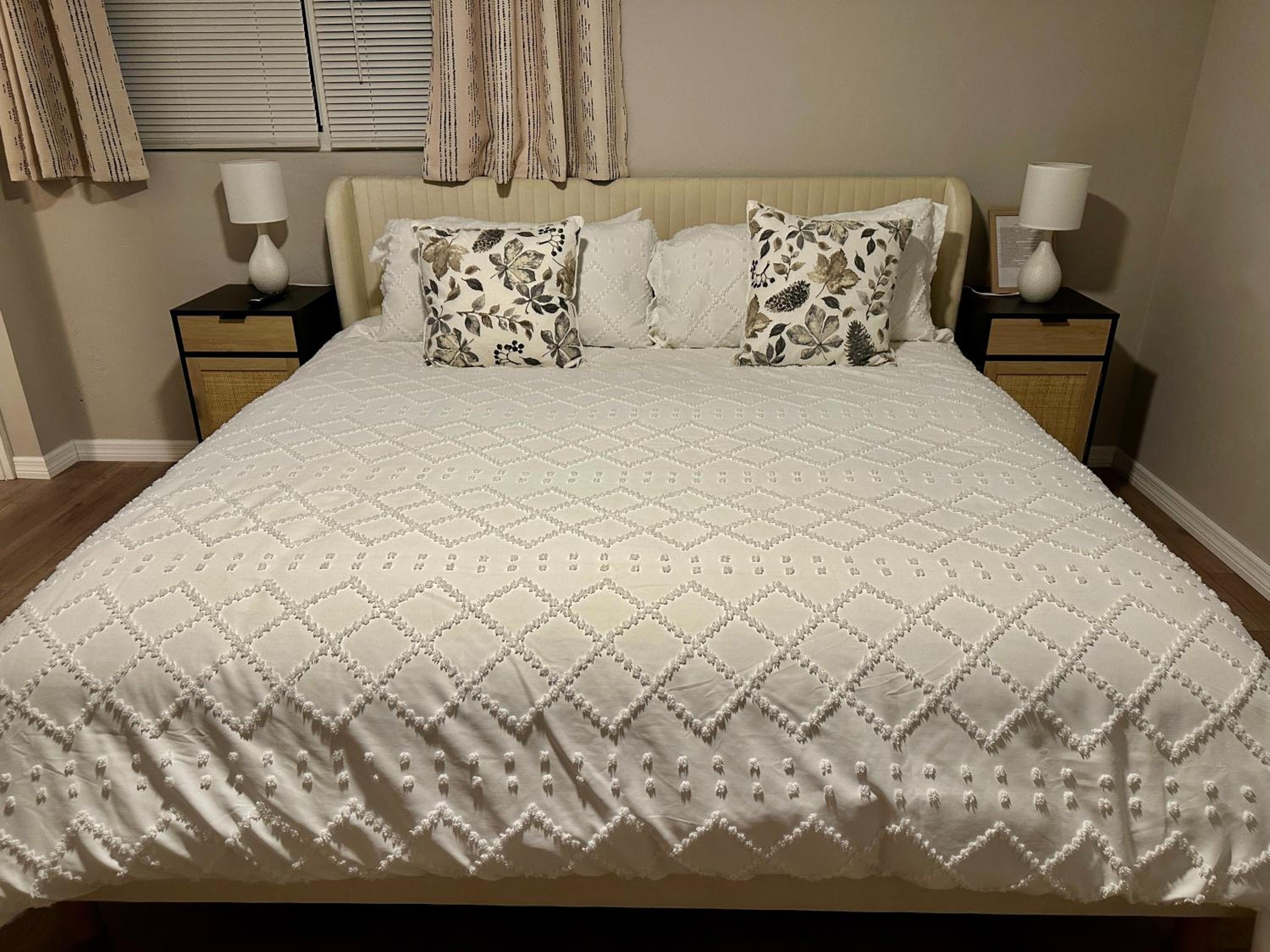 Siesta Beach Getaway - Minutes to Beach, Shops, Dining