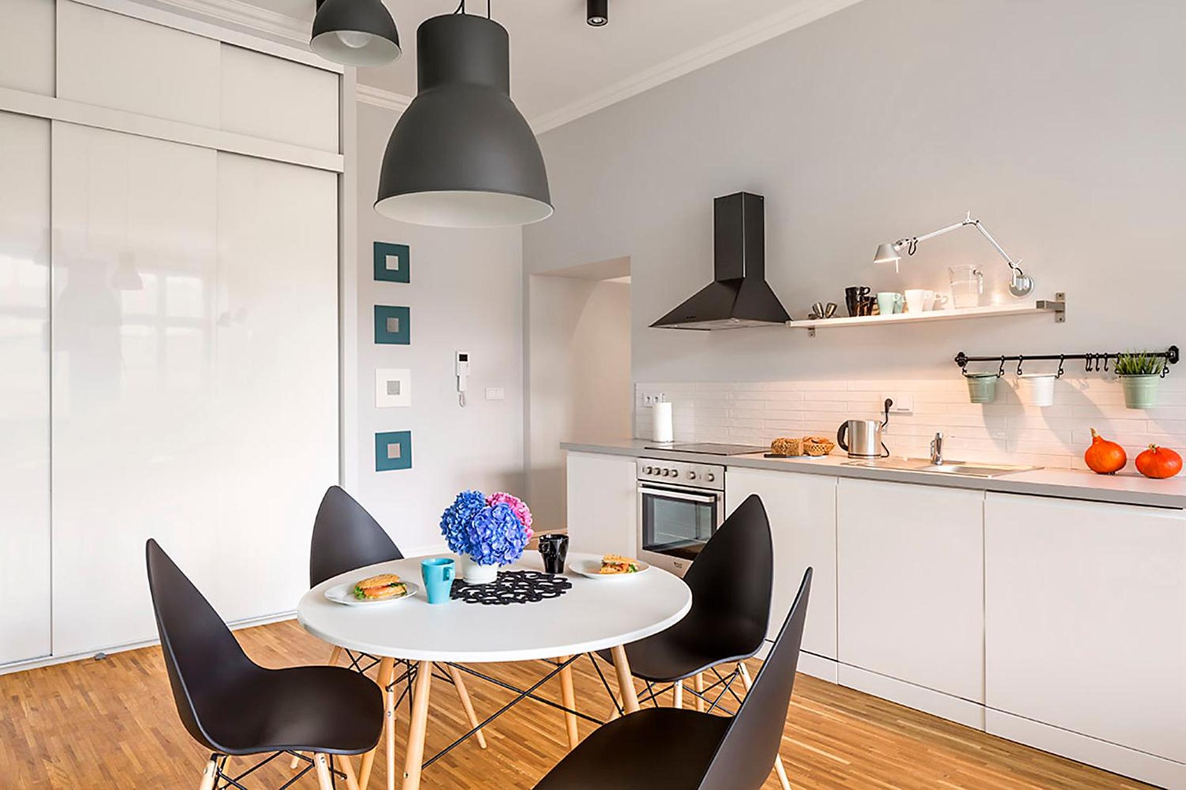 MINT Luxury Apartments at the Main Square