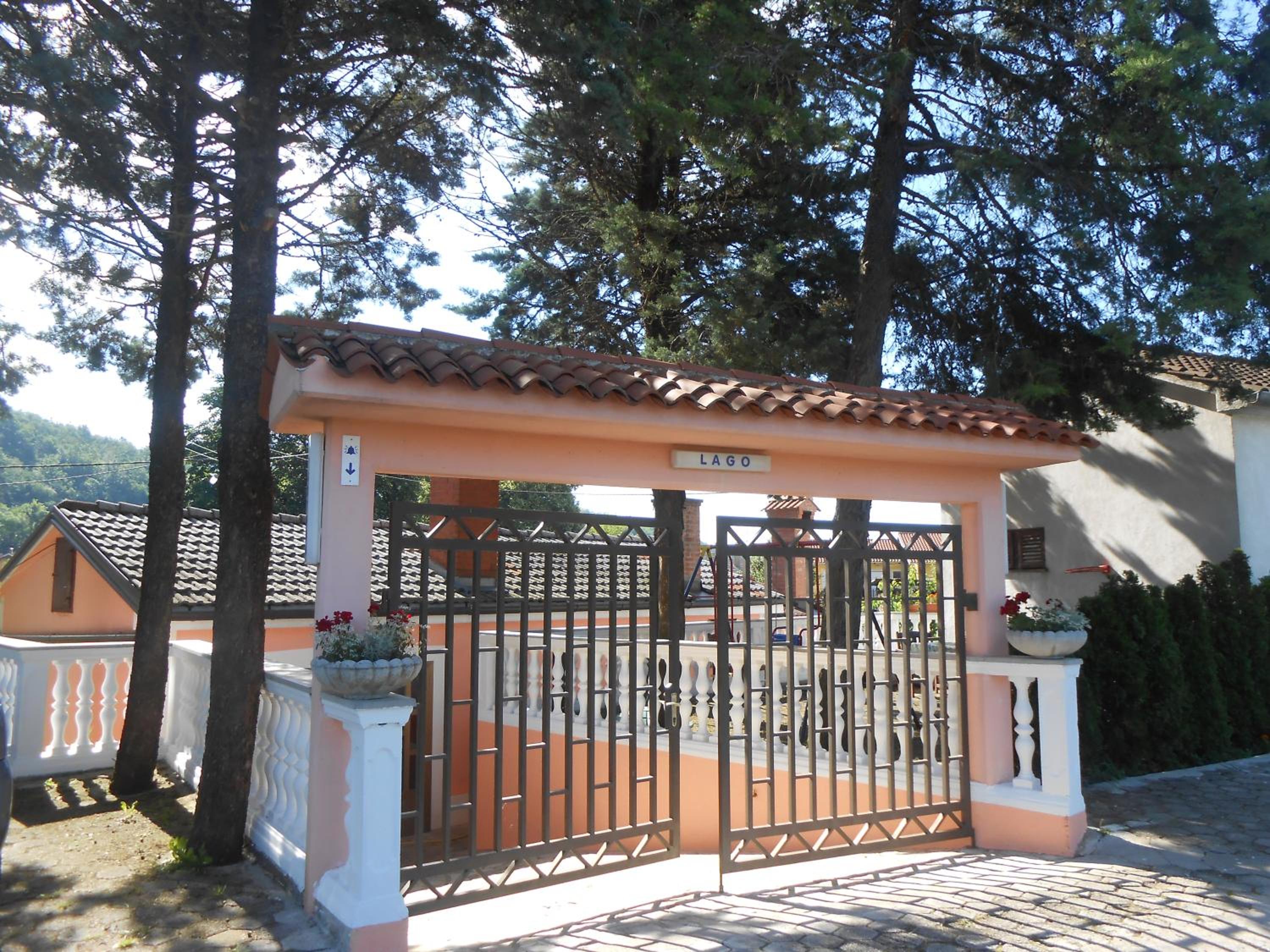 Apartments and Rooms Lago Rupa view 4