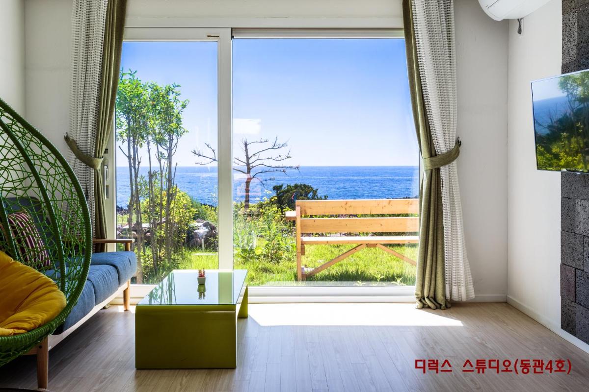 Jeju Turning point Pension