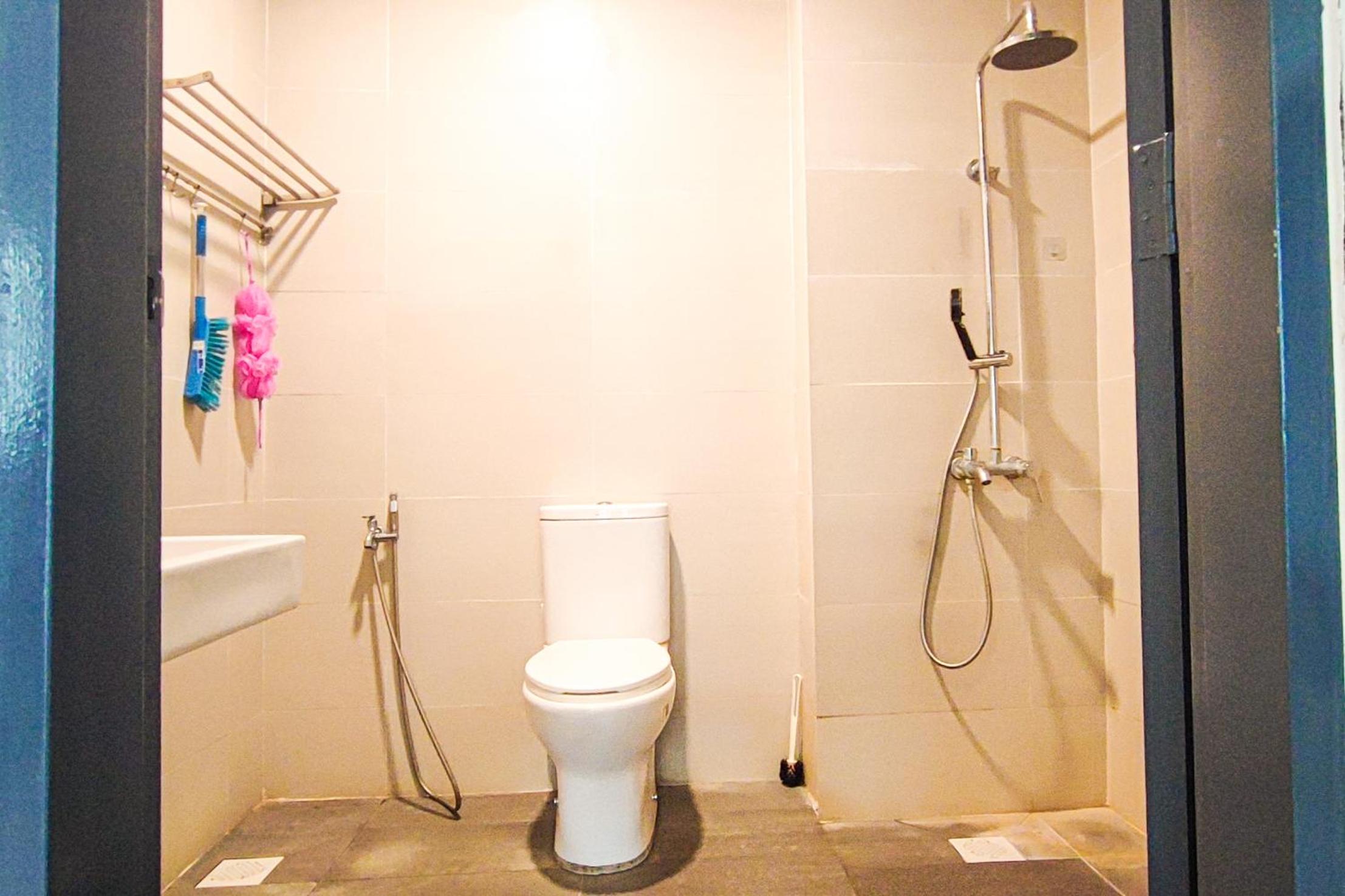 Retro Private Pool Villa at Puchong by HCK