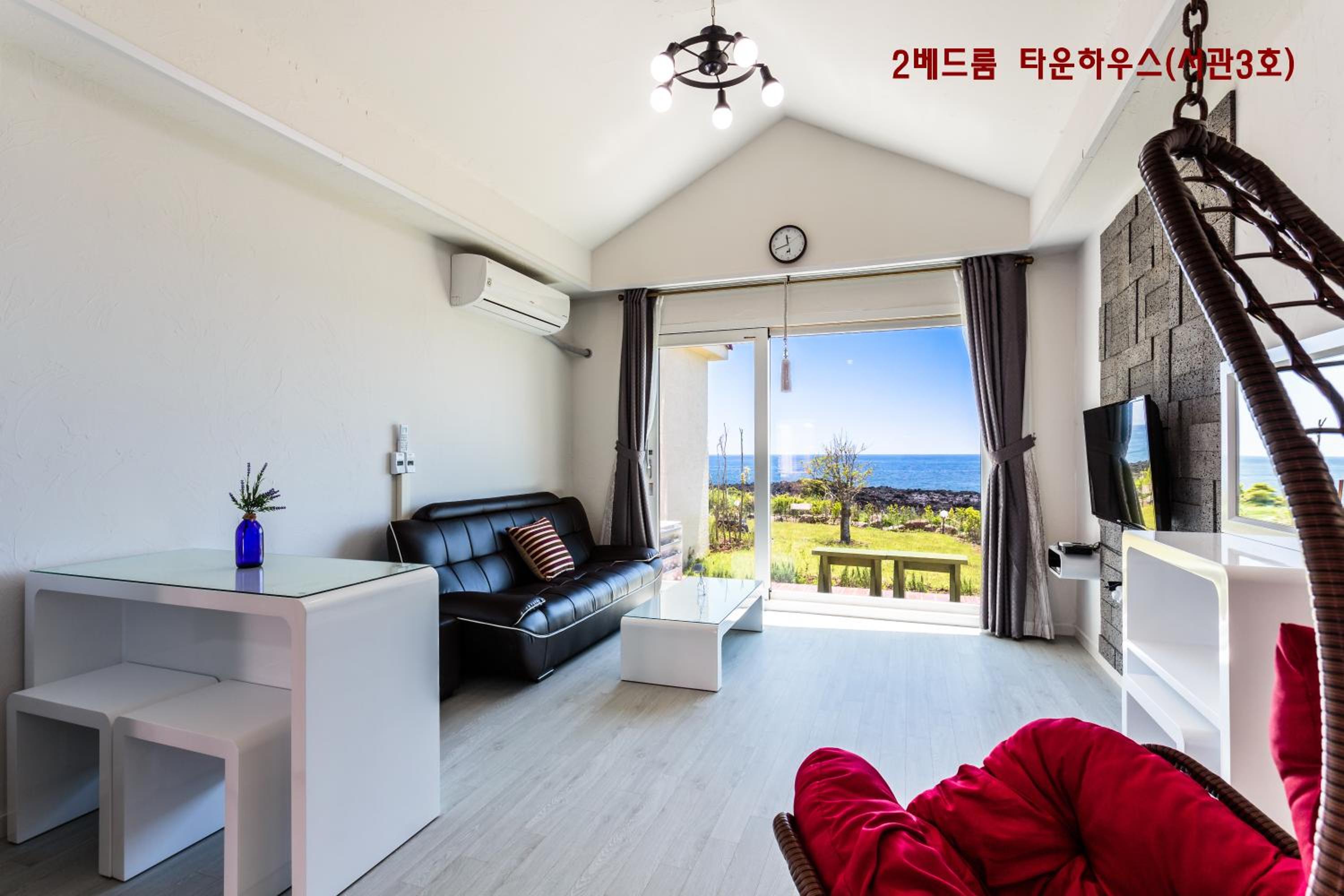 Jeju Turning point Pension