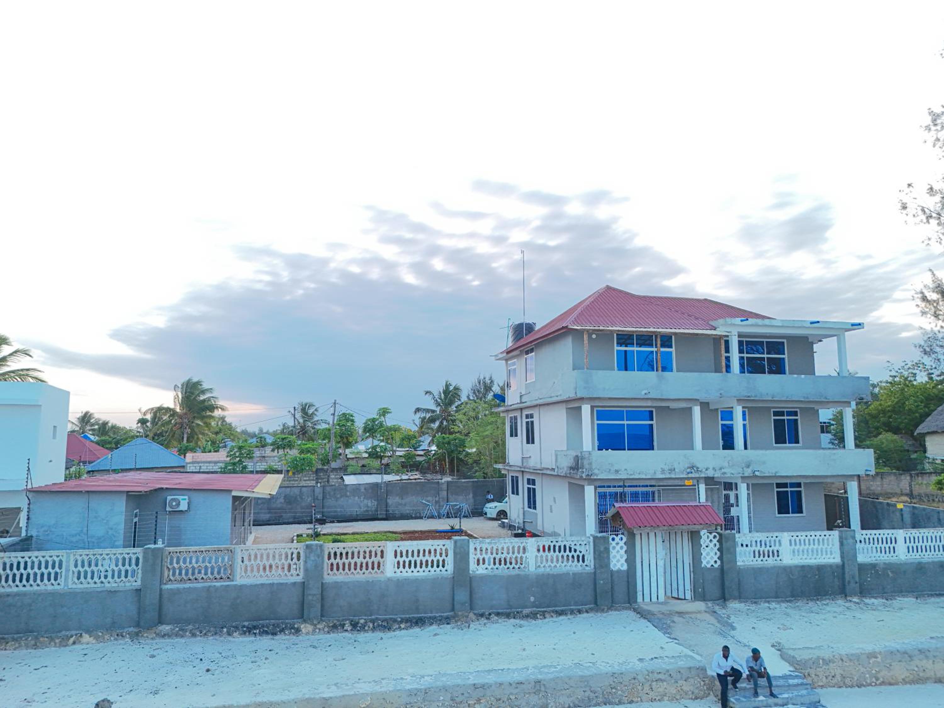 Beachfront 2BR Apartment in Uroa, Zanzibar - Sea Views & Direct Beach Access