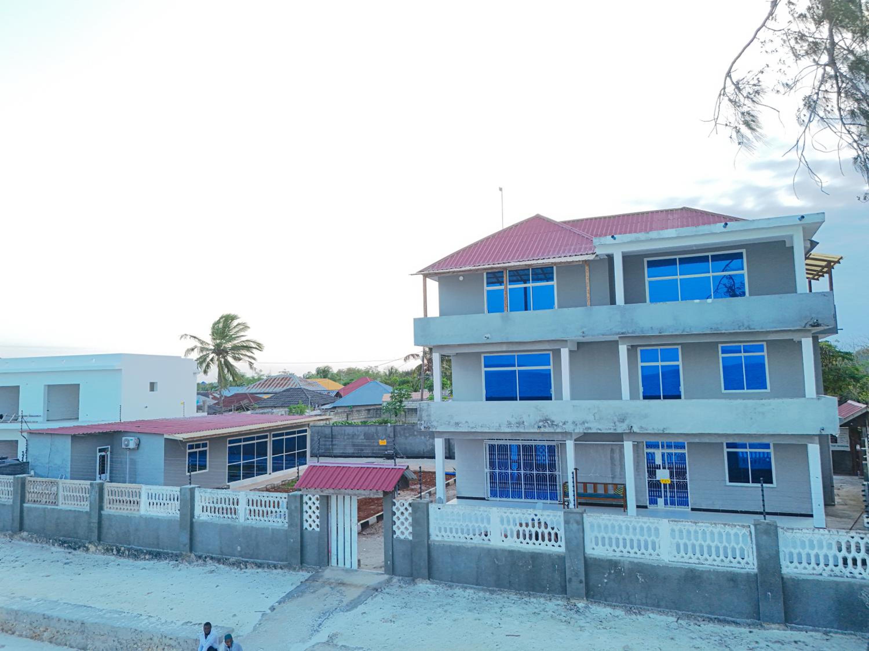 Beachfront 2BR Apartment in Uroa, Zanzibar - Sea Views & Direct Beach Access