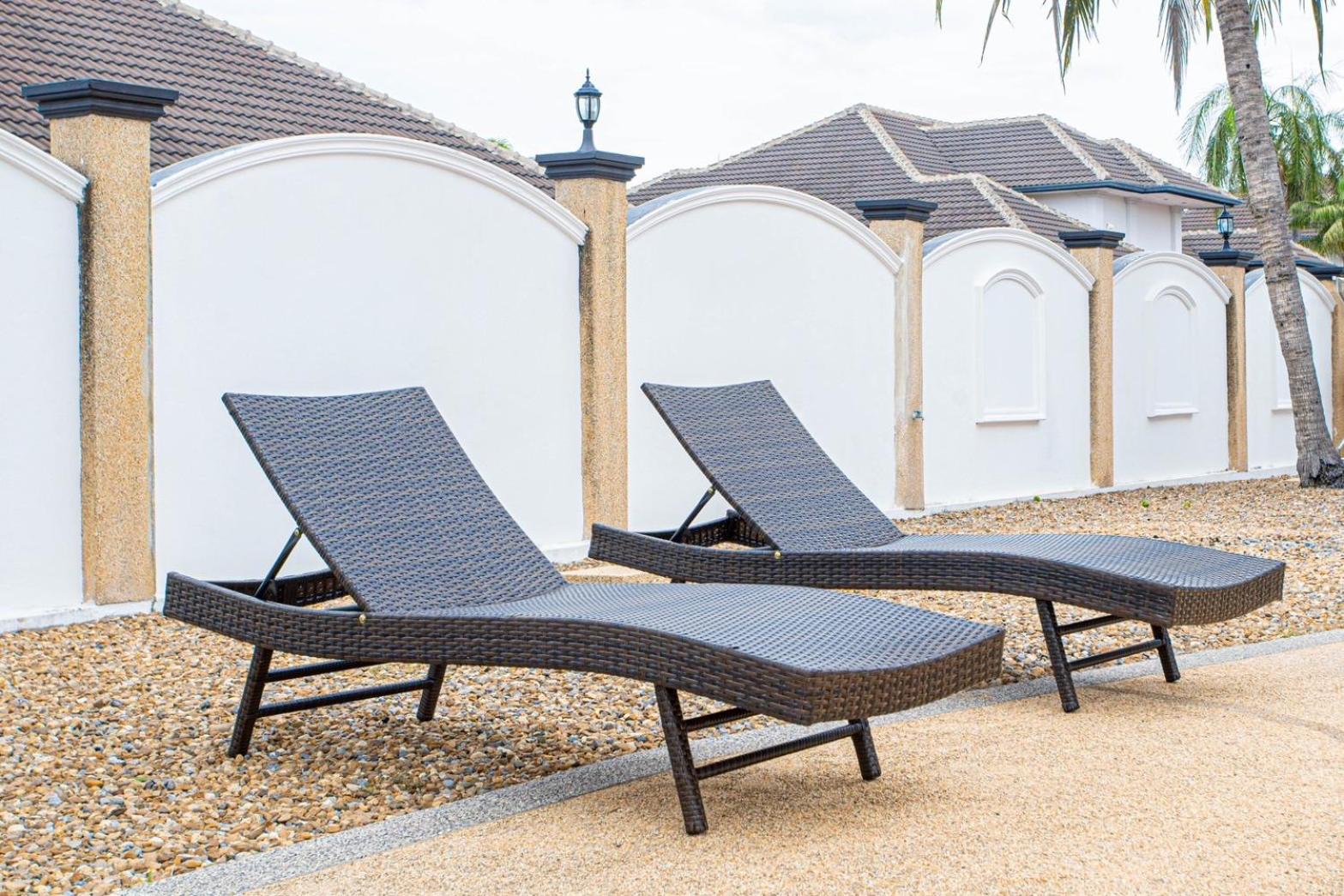 D2 Pool Villa
