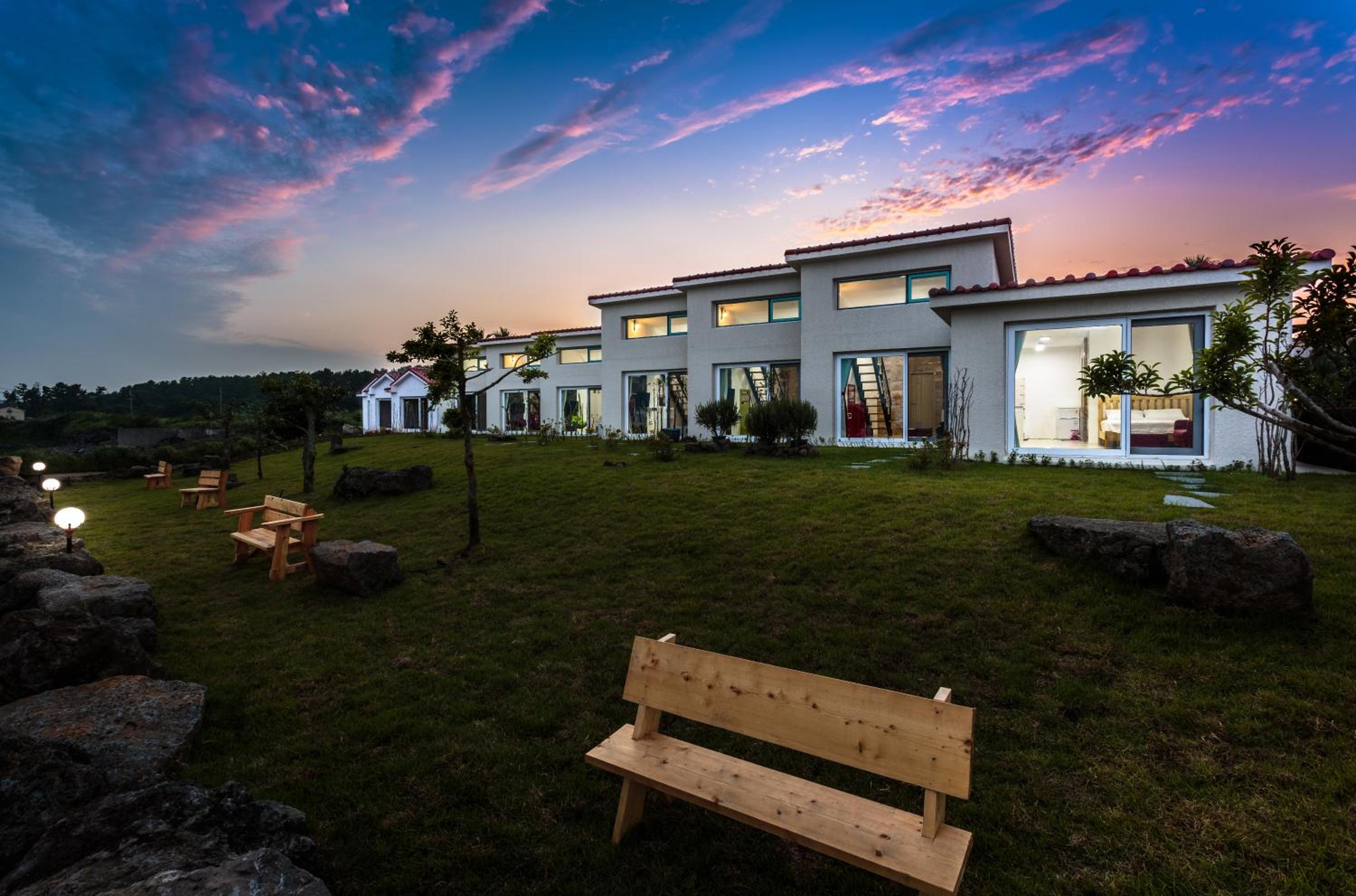 Jeju Turning point Pension