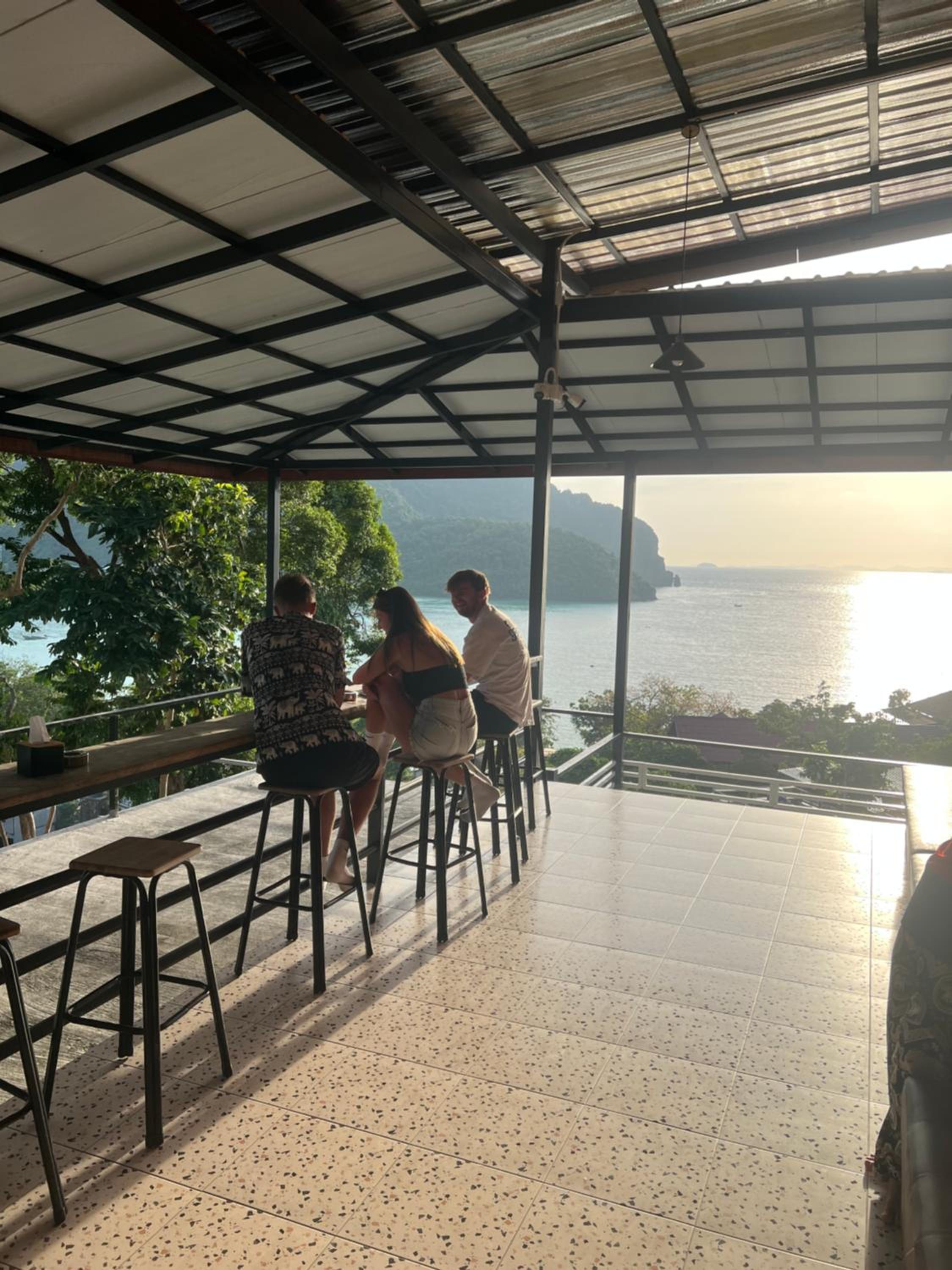 The view Hostel
