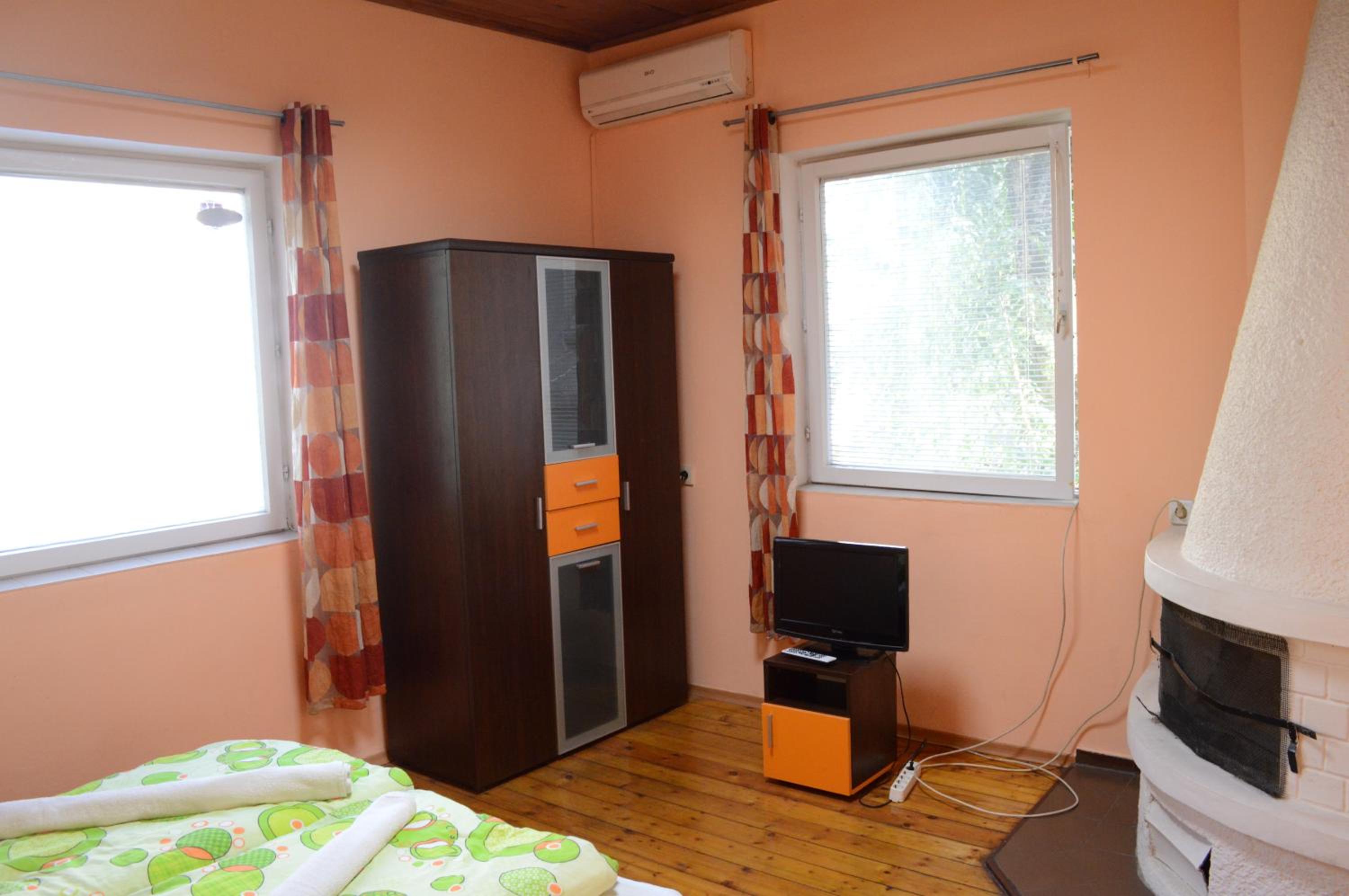 Photo 38