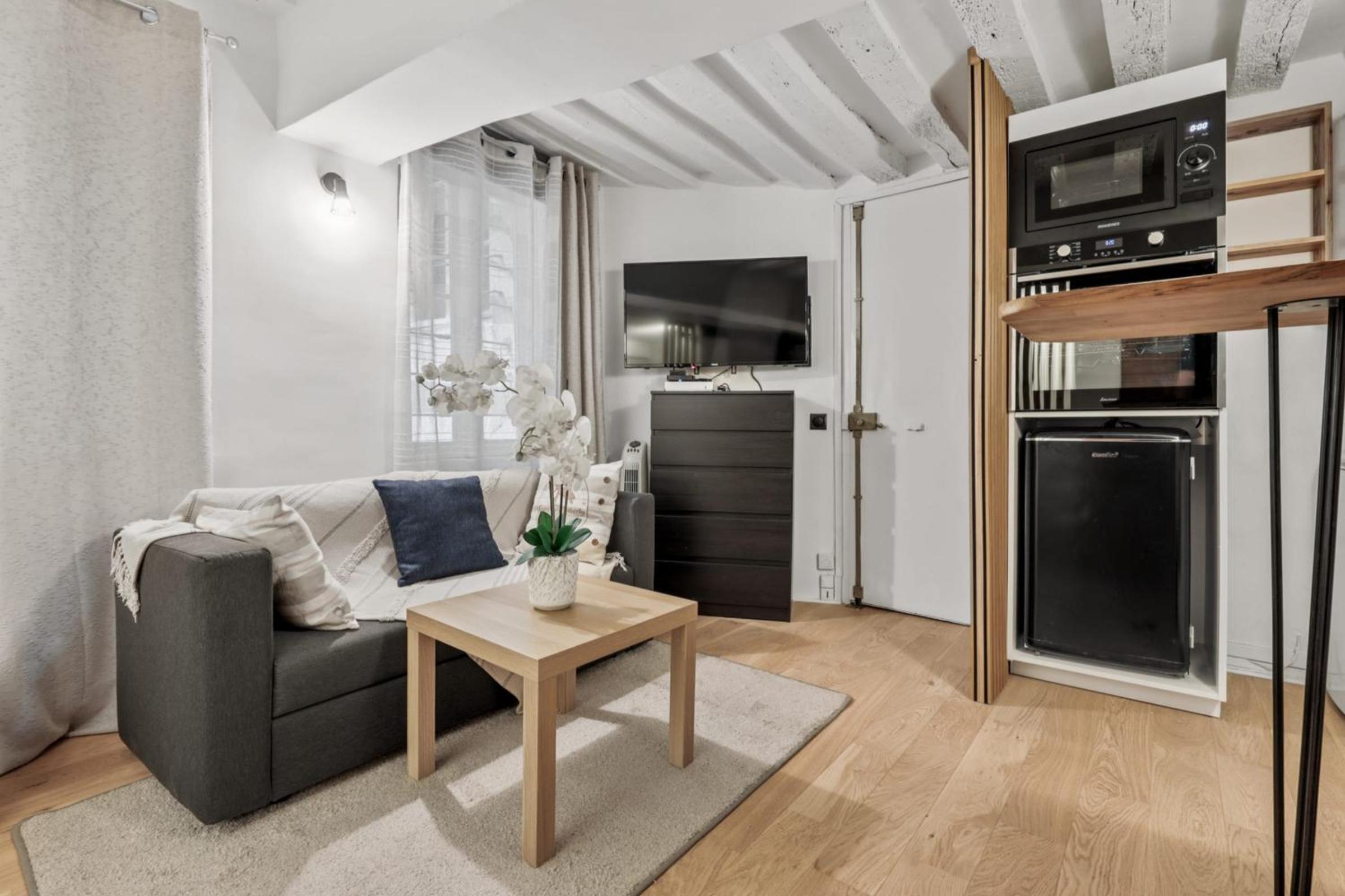 Studio Herold - Place de Victoires by B'Your Home