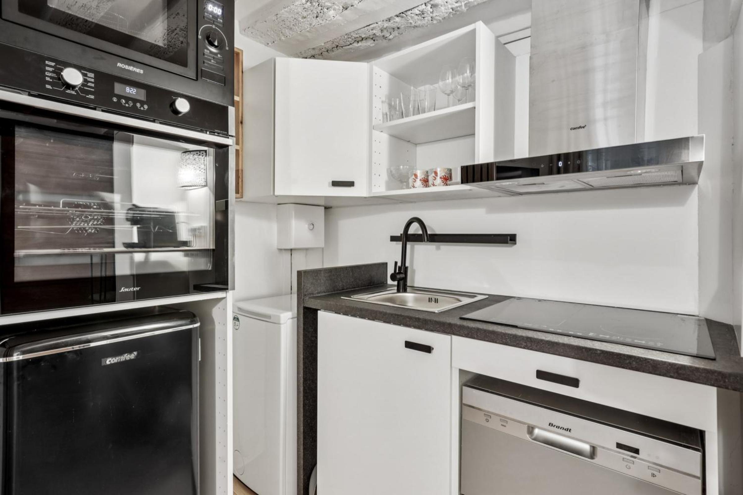Studio Herold - Place de Victoires by B'Your Home