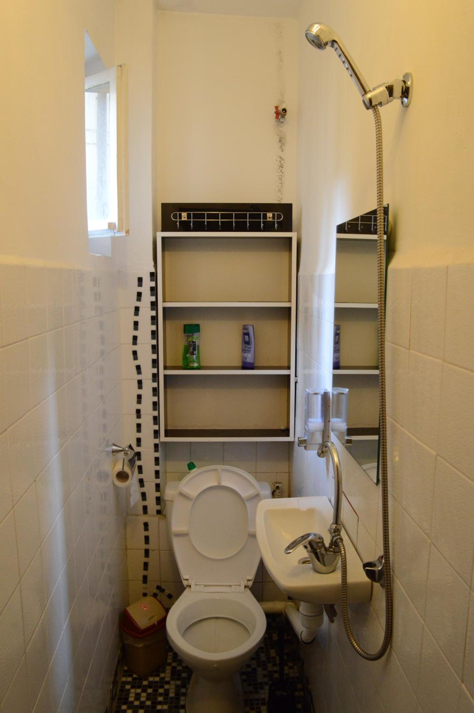 Photo 44