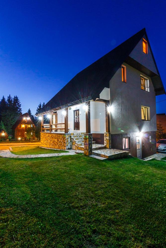 Hotel Hostel Highlander - Image 1