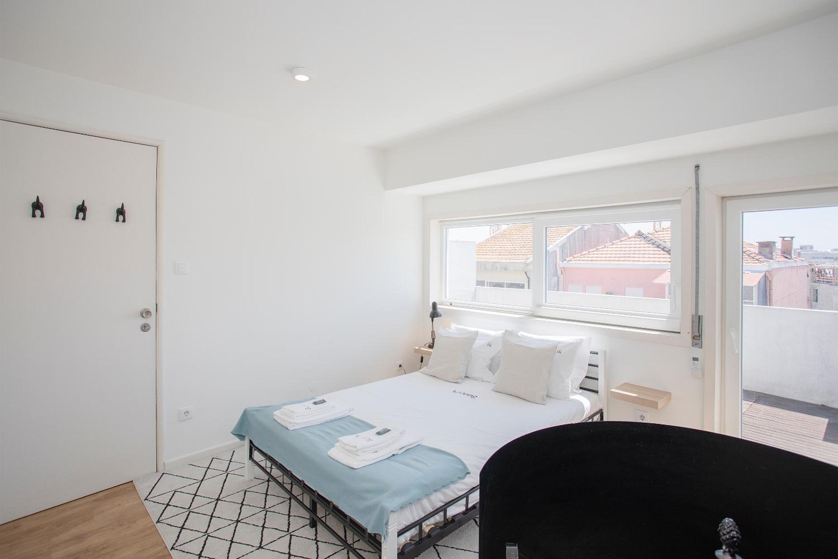 Liiiving in Porto - Downtown Balcony Apartment