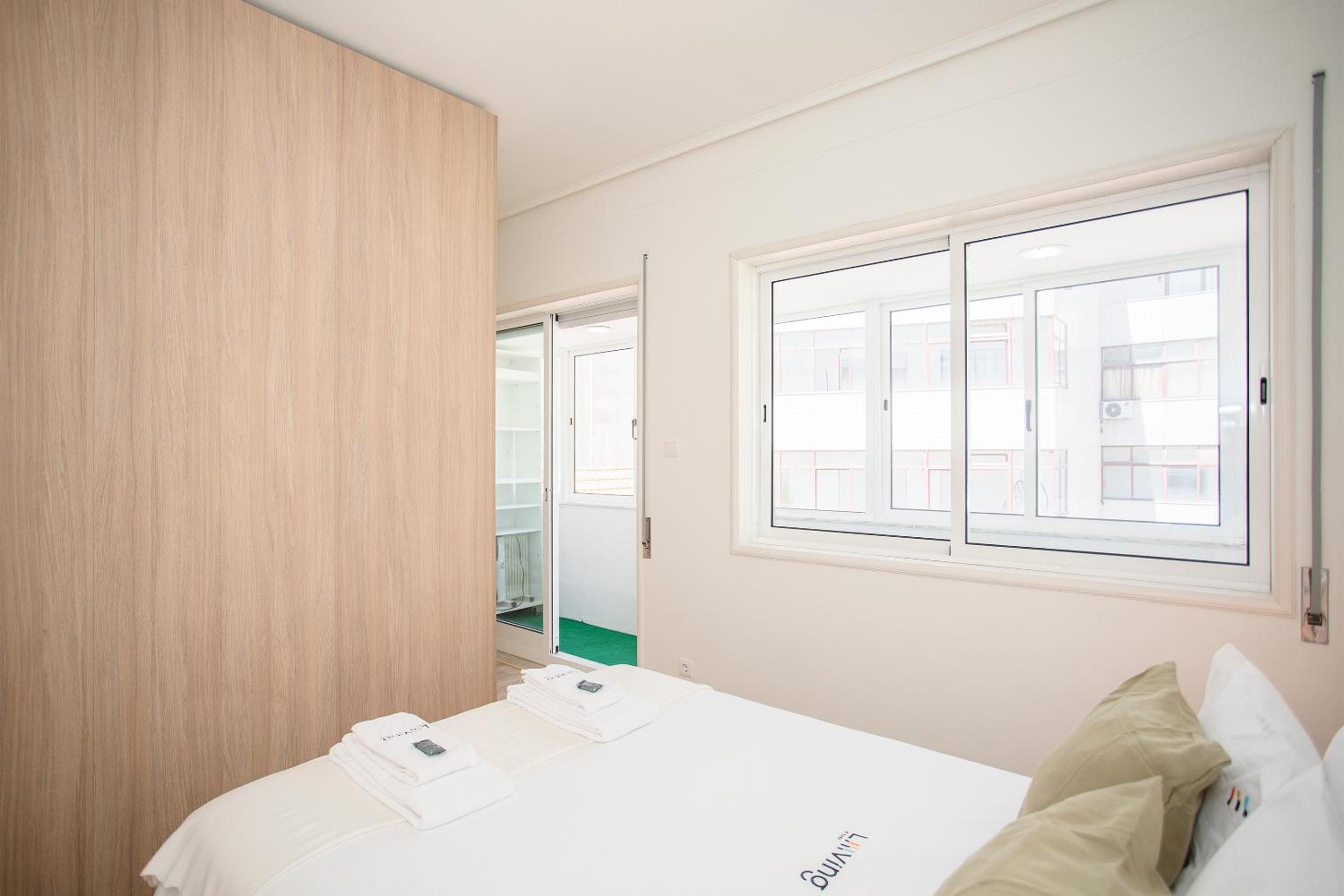 Liiiving in Porto - Downtown Balcony Apartment